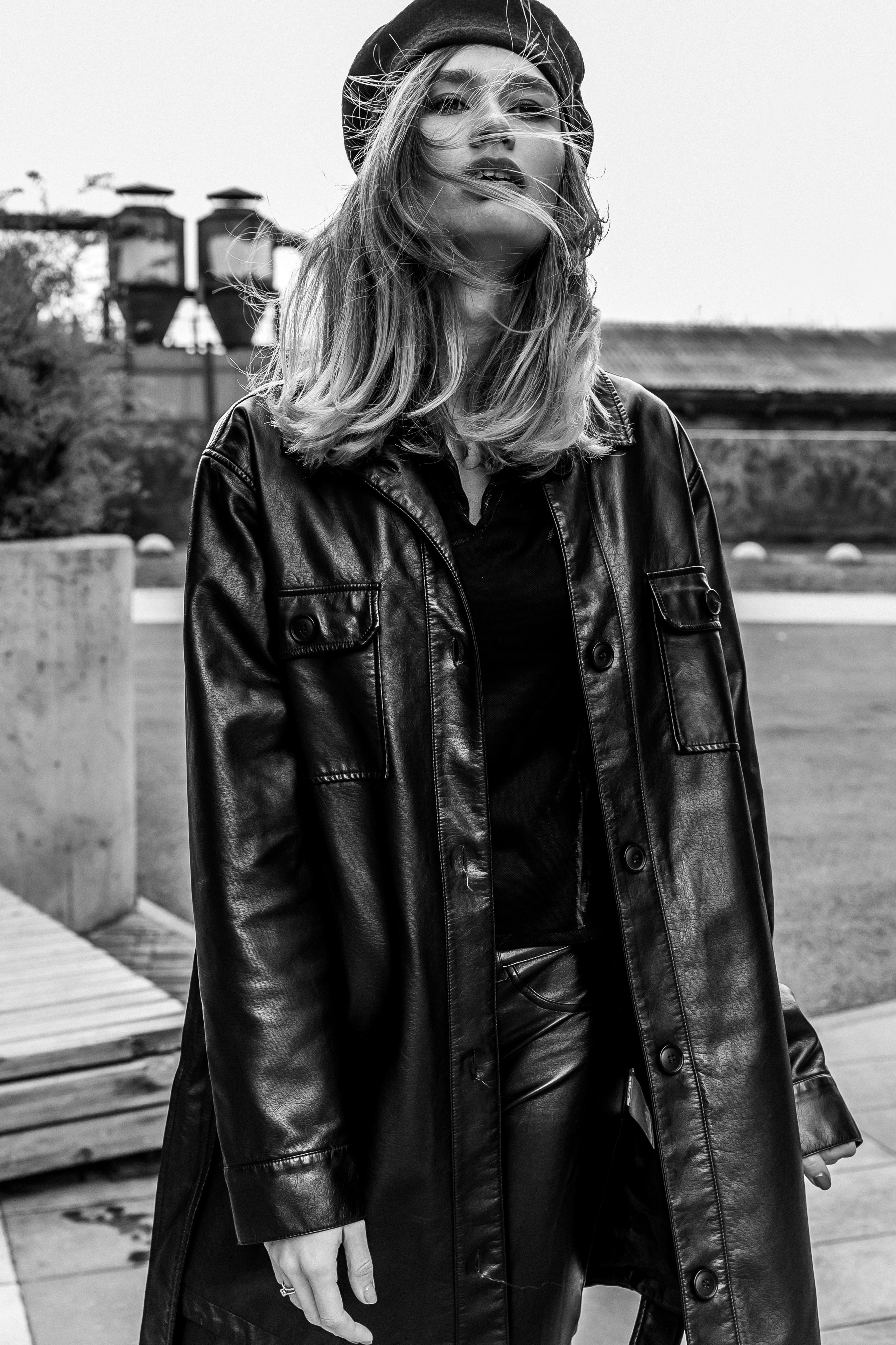 Фотосессия у ЖК Савеловский сити. Свадебный фотограф в Москве Элина Ларченкова. Фото, которые цепляют