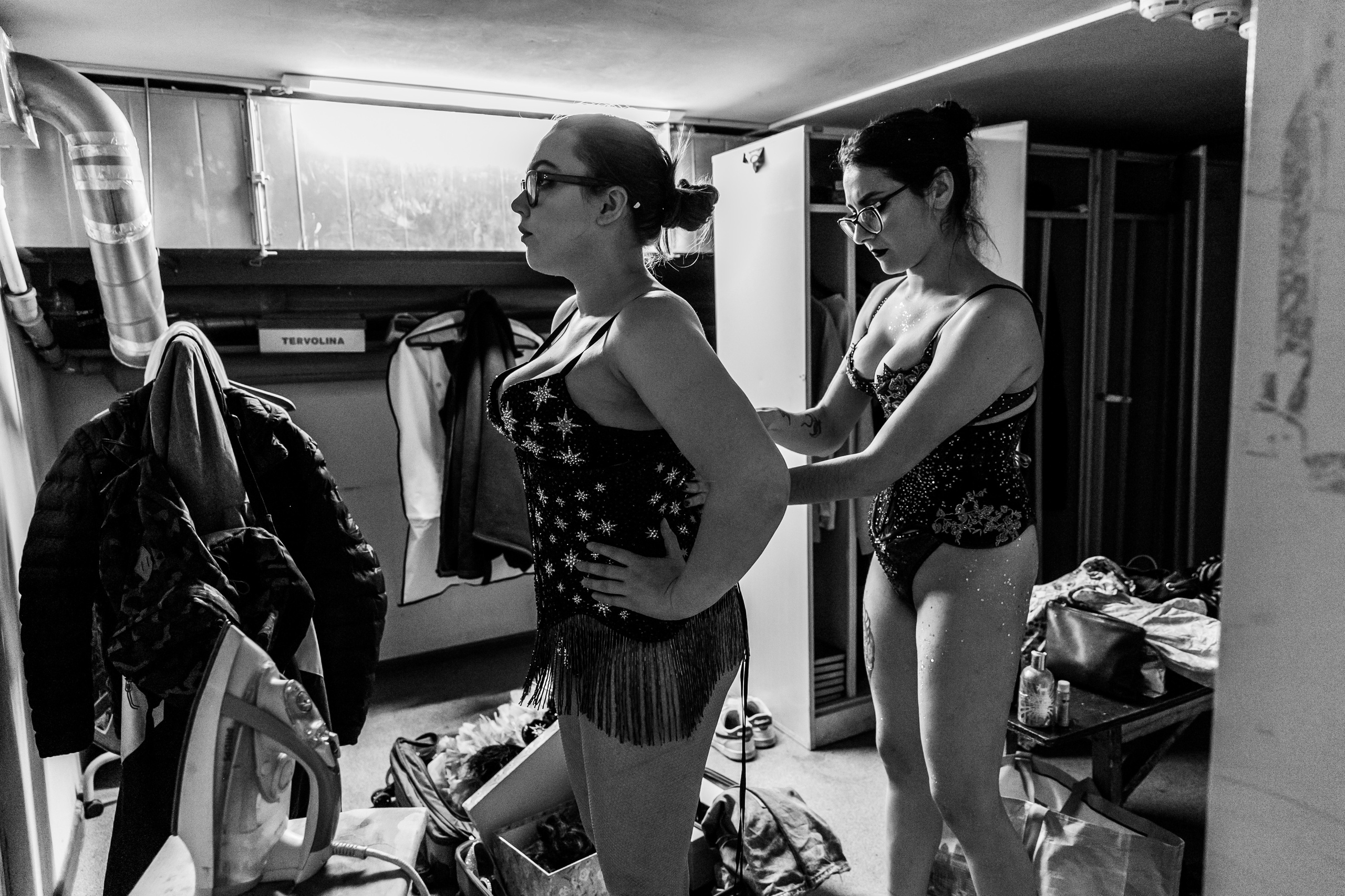 Бурлеск-концерт Absent Sunday. Свадебный фотограф в Москве Элина Ларченкова. Фото, которые цепляют