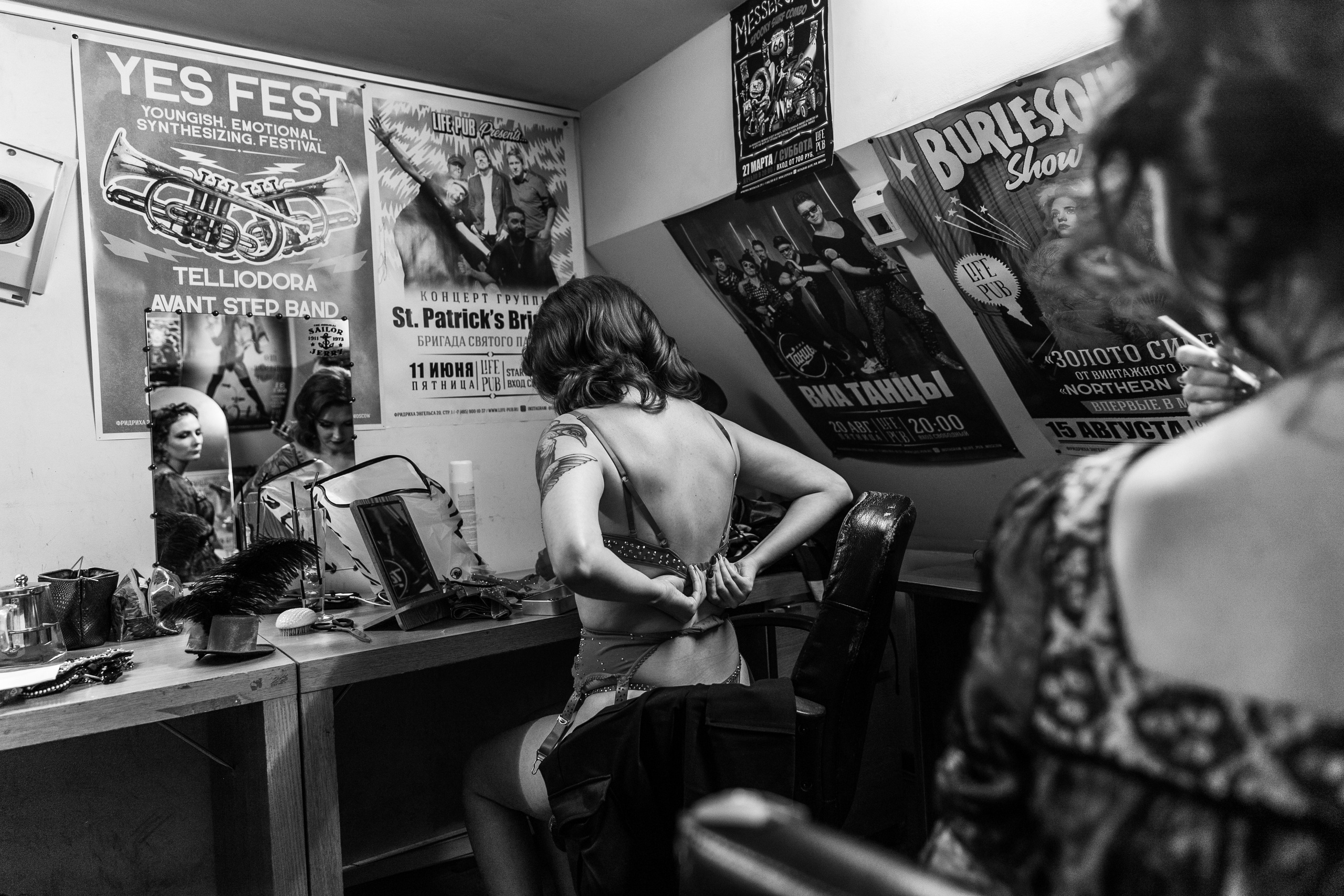 Бурлеск-концерт Absent Sunday. Свадебный фотограф в Москве Элина Ларченкова. Фото, которые цепляют