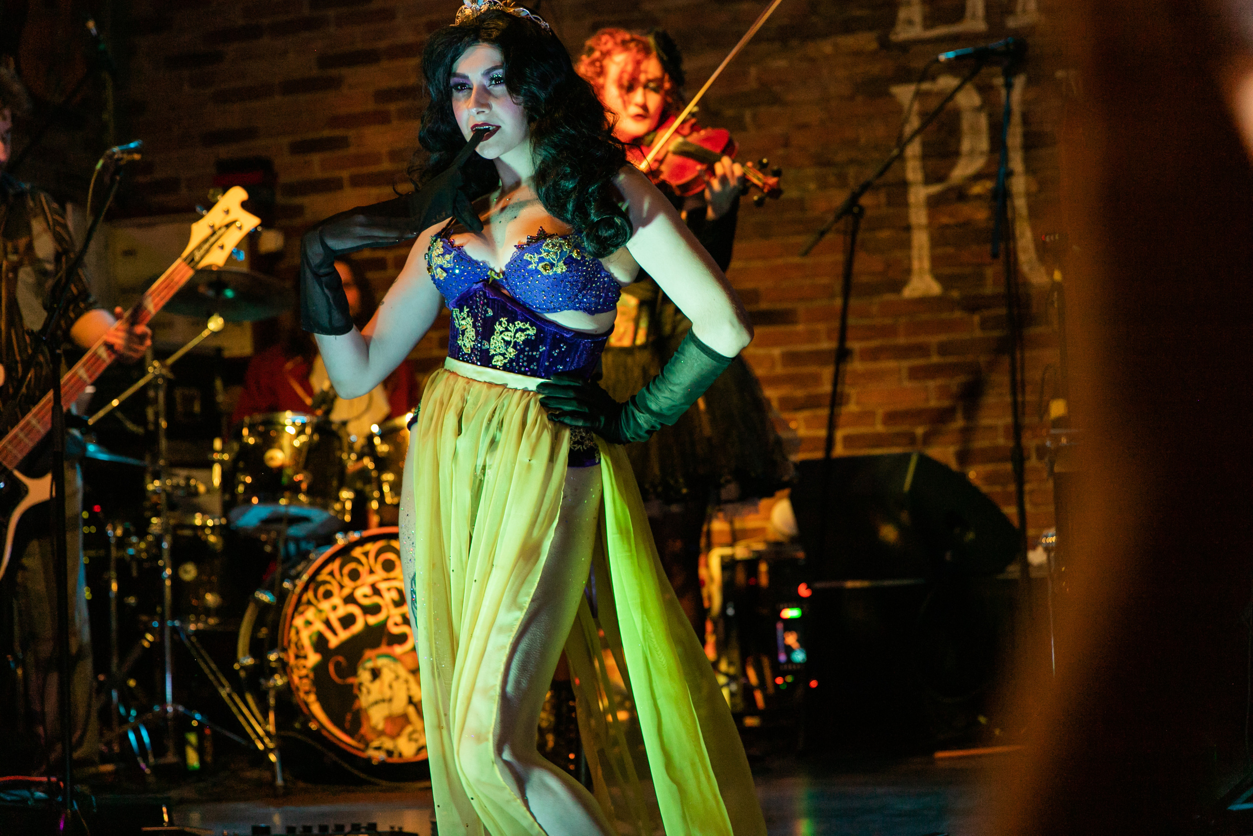 Бурлеск-концерт Absent Sunday. Свадебный фотограф в Москве Элина Ларченкова. Фото, которые цепляют