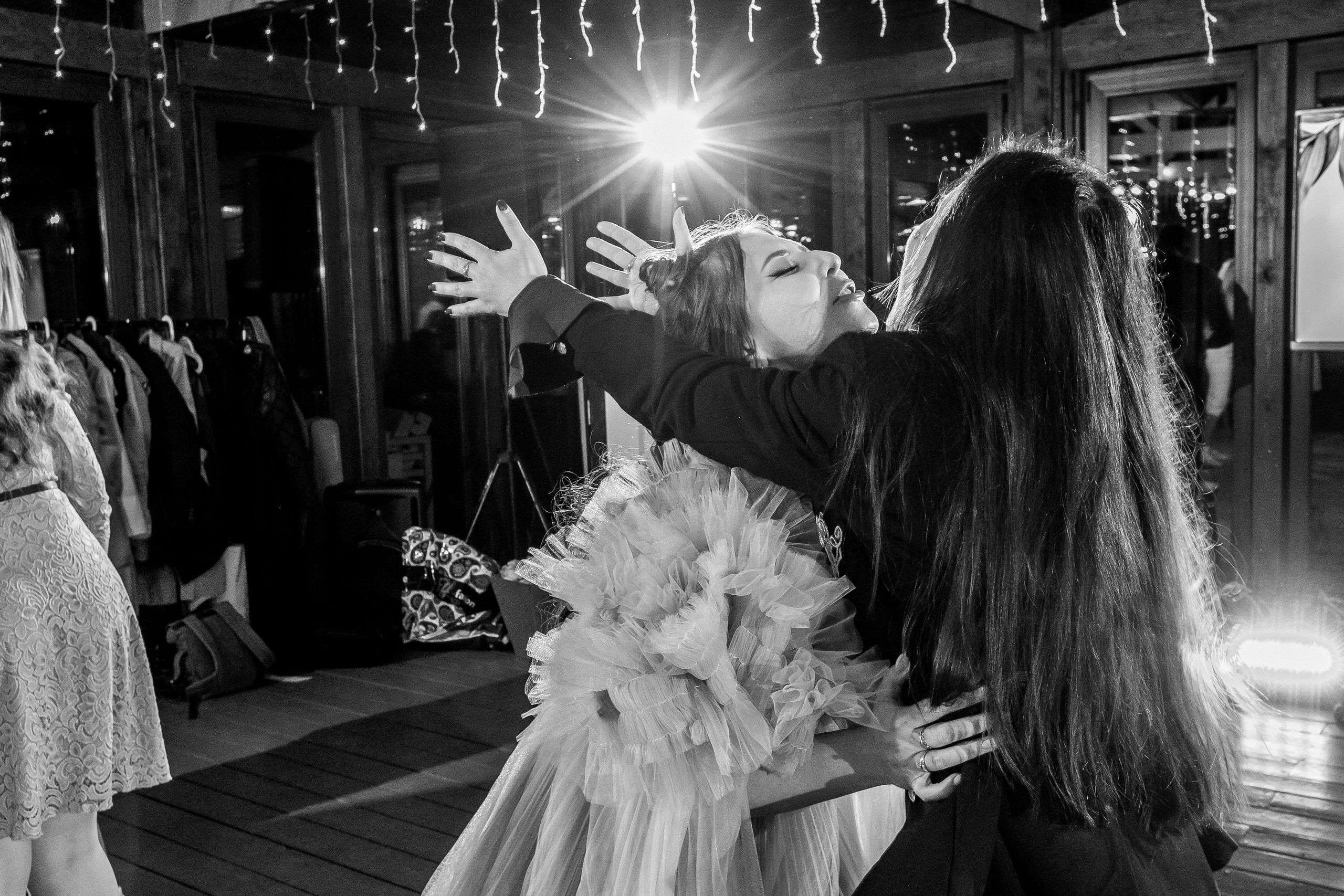 Свадебная фотосессия в усадьбе Суханово. Свадебный фотограф в Москве Элина Ларченкова. Фото, которые цепляют