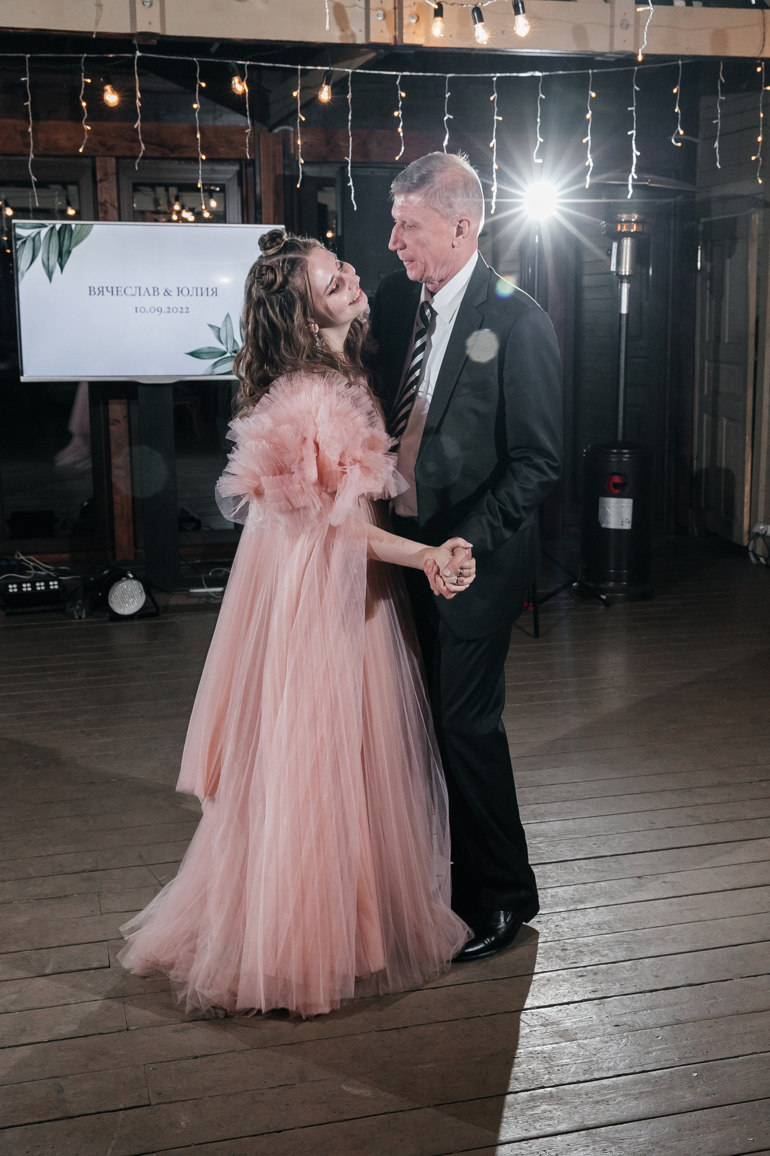 Свадебная фотосессия в усадьбе Суханово. Свадебный фотограф в Москве Элина Ларченкова. Фото, которые цепляют