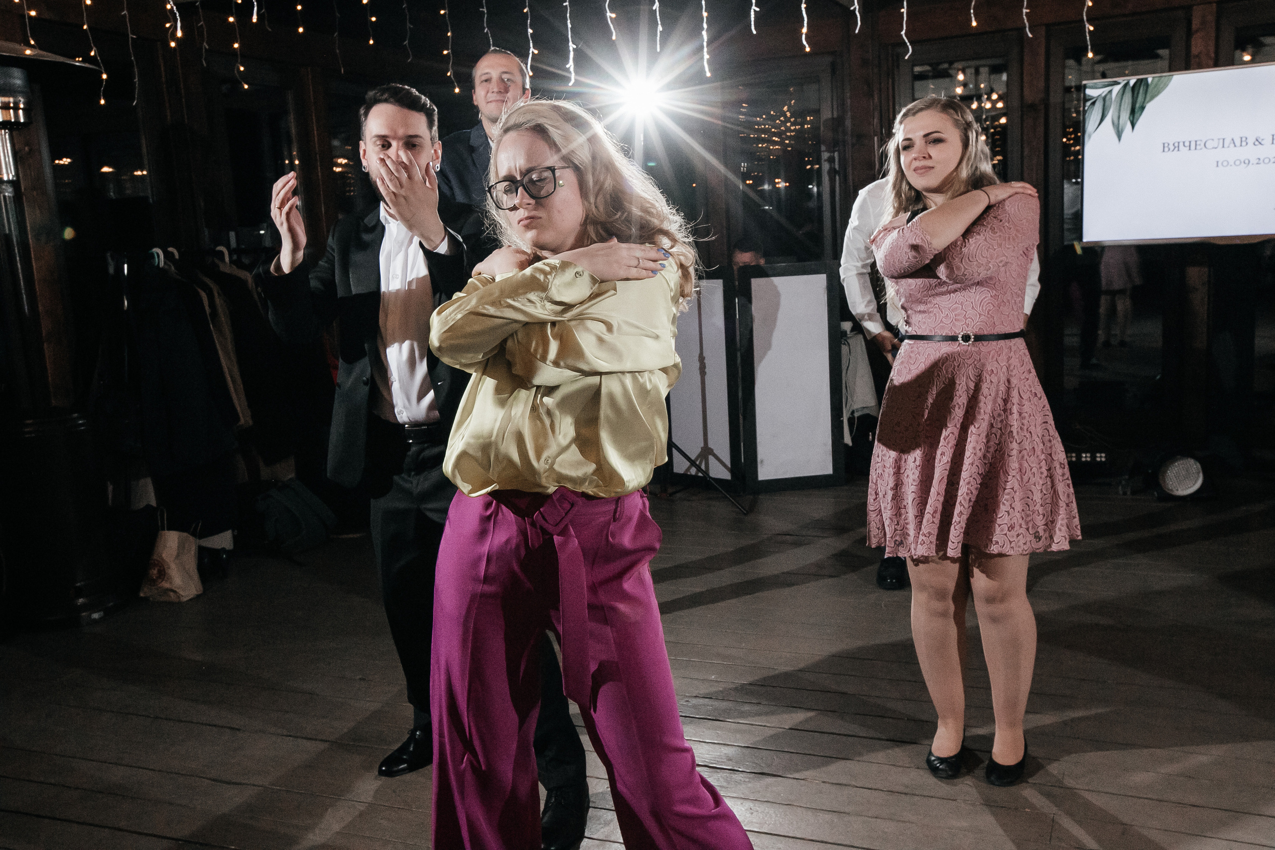 Свадебная фотосессия в усадьбе Суханово. Свадебный фотограф в Москве Элина Ларченкова. Фото, которые цепляют