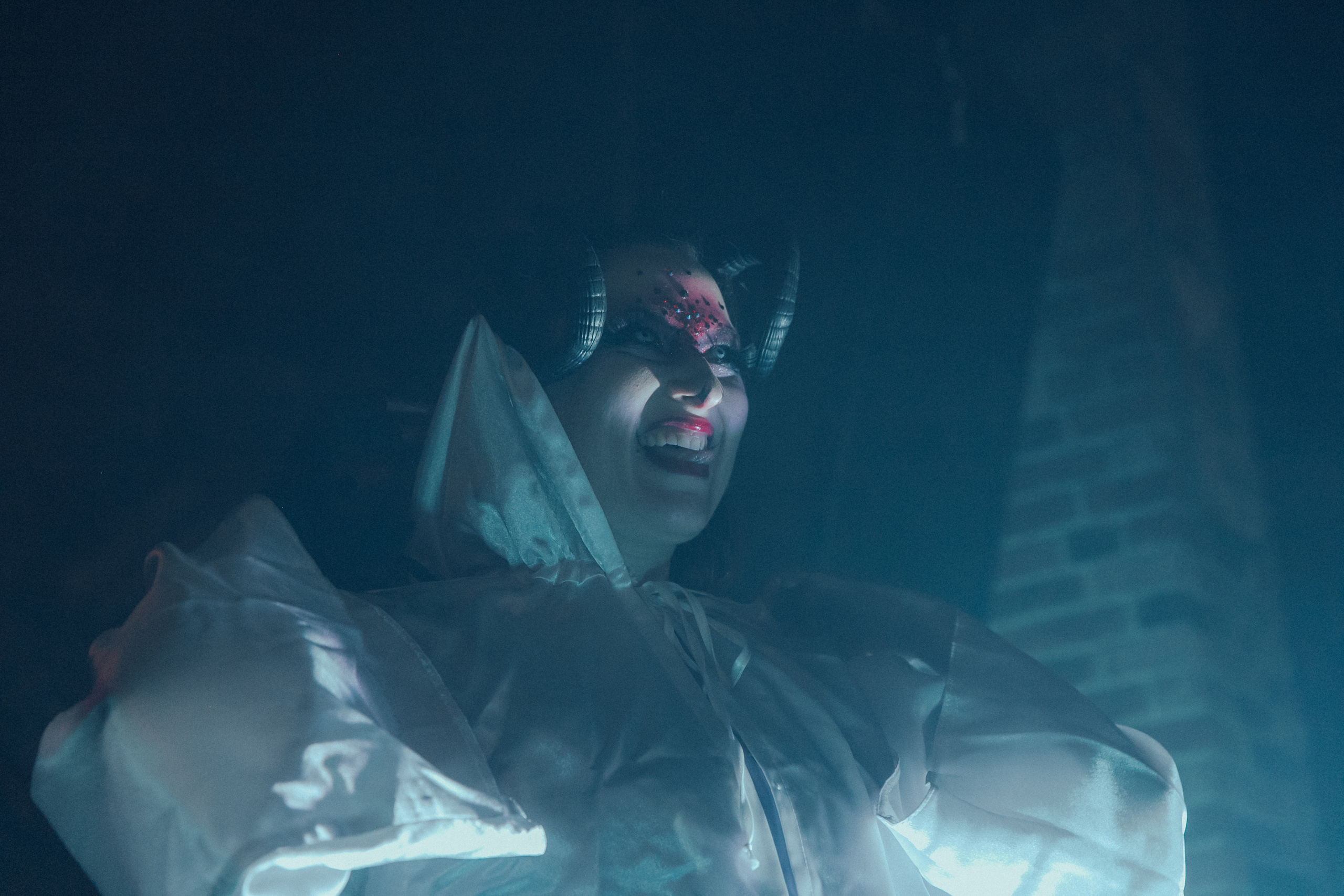 Бурлеск-концерт Absent Sunday. Свадебный фотограф в Москве Элина Ларченкова. Фото, которые цепляют