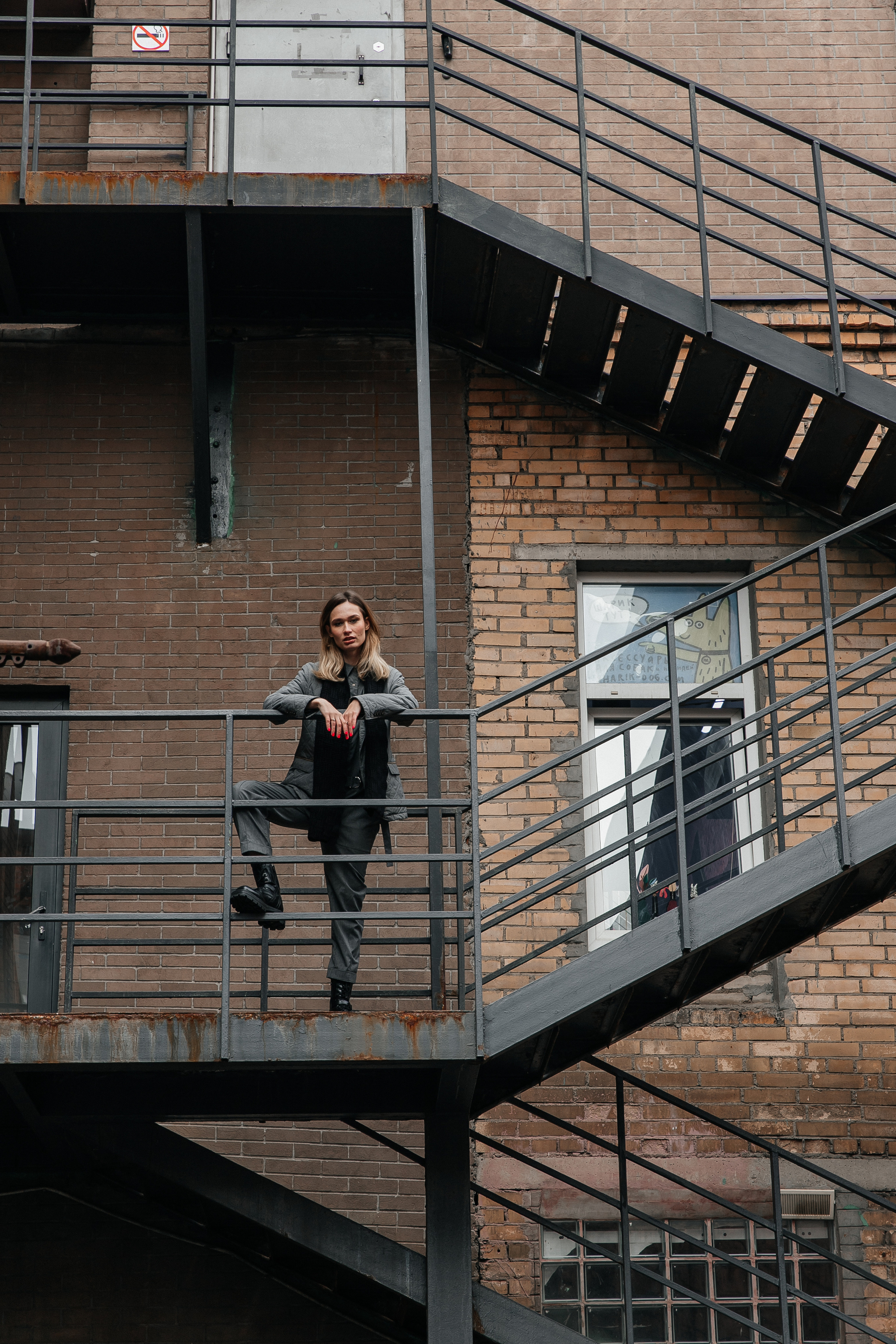 Фотосессия у ЖК Савеловский сити. Свадебный фотограф в Москве Элина Ларченкова. Фото, которые цепляют