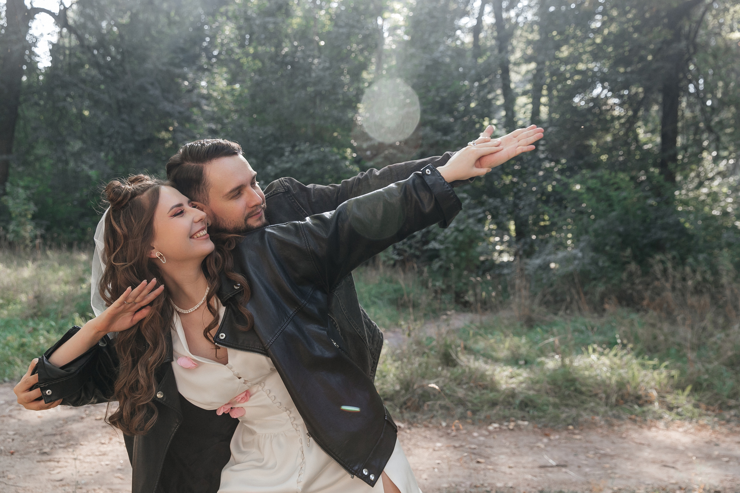 Свадебная фотосессия в усадьбе Суханово. Свадебный фотограф в Москве Элина Ларченкова. Фото, которые цепляют