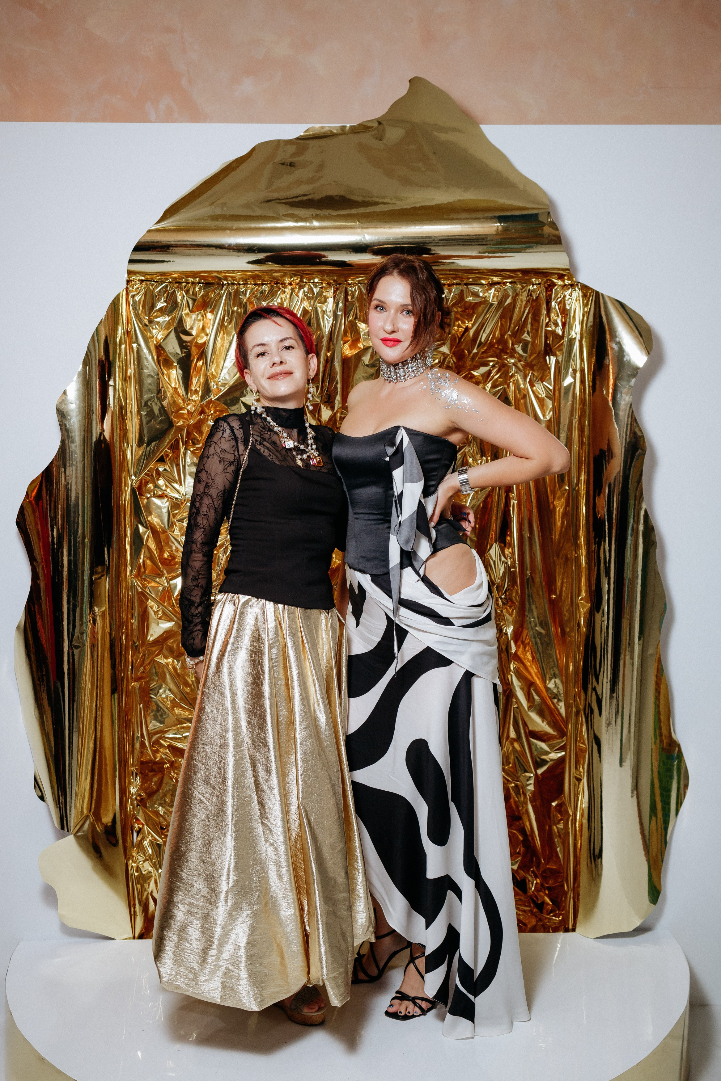 20 лет студии красоты Юлии Харченко. СВОИ. ФОТООТЧЕТЫ-СОБЫТИЯ-МЕСТА