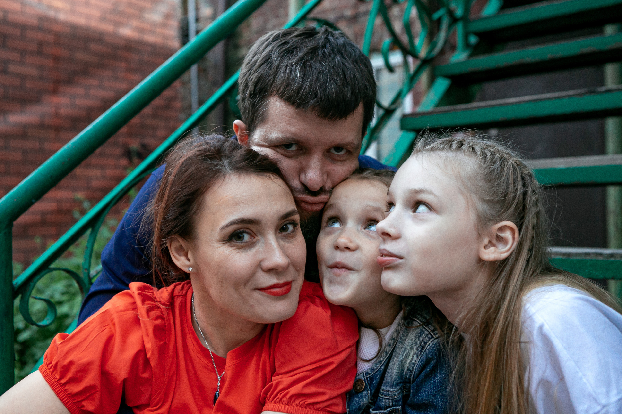 Семья ДОМА И НА ПРОГУЛКЕ. Фотограф Евгения Лондкевич