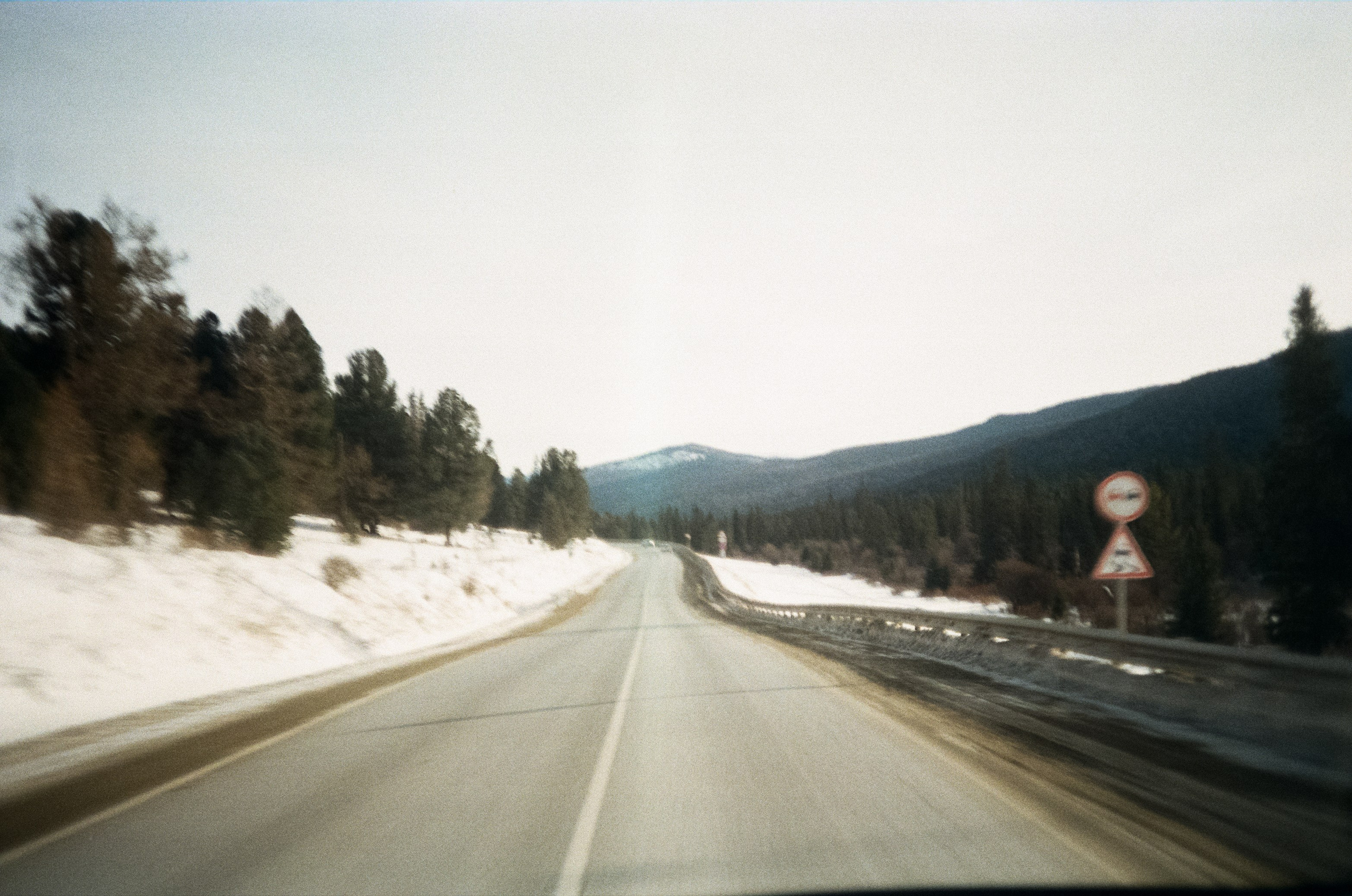 Семинский перевал, дорога из Land Cruser / 19 декабря 2023 года (-18℃)