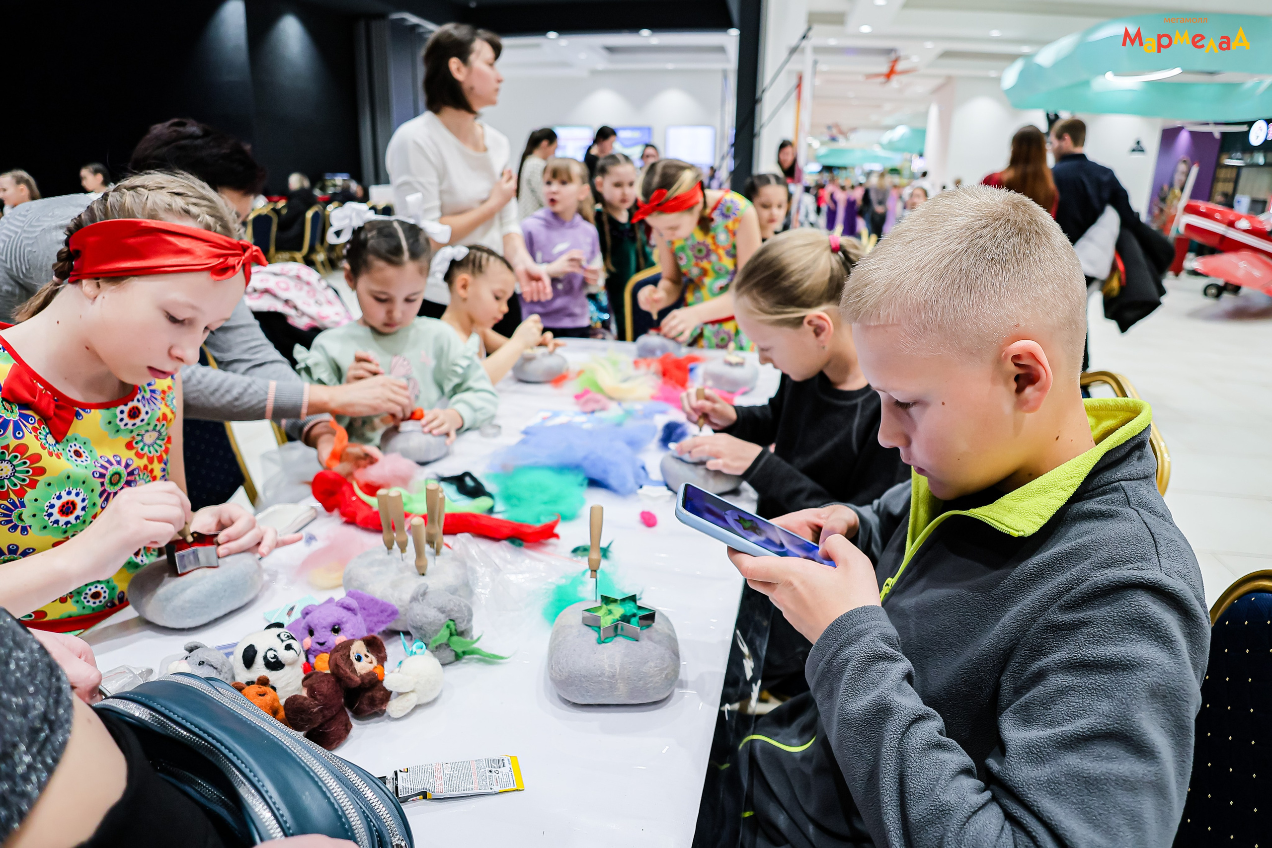 14.02 Любовь без границ в Мегамолл Мармелад. Команда специалистов в мире фотографии и видео. Детский фотограф, семейный фотограф