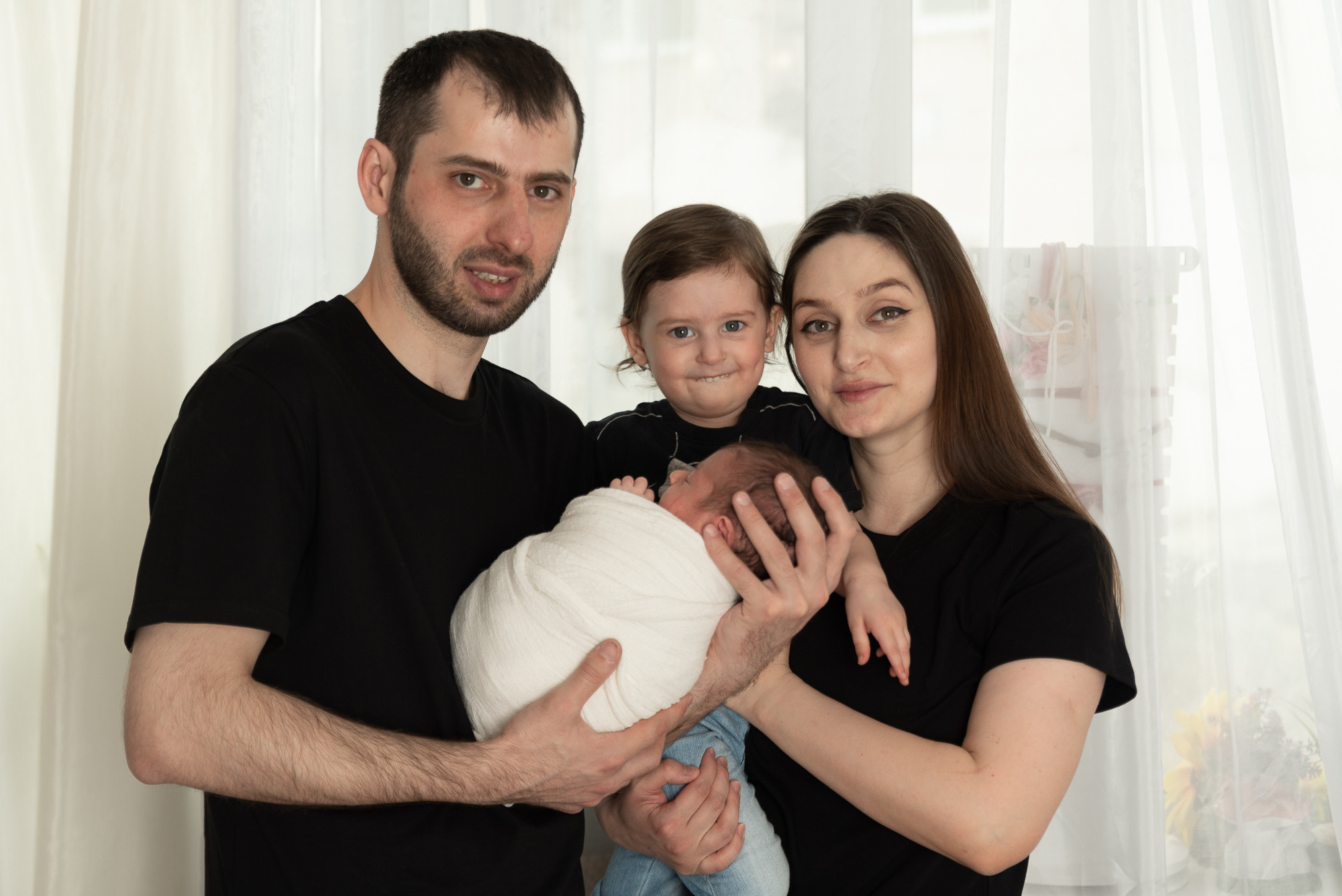 Фотосессия новорожденного для Малыша Амира пакет «КРЕПЫШ». Фотограф новорожденных в Нижневартовске Лара Курдюкова