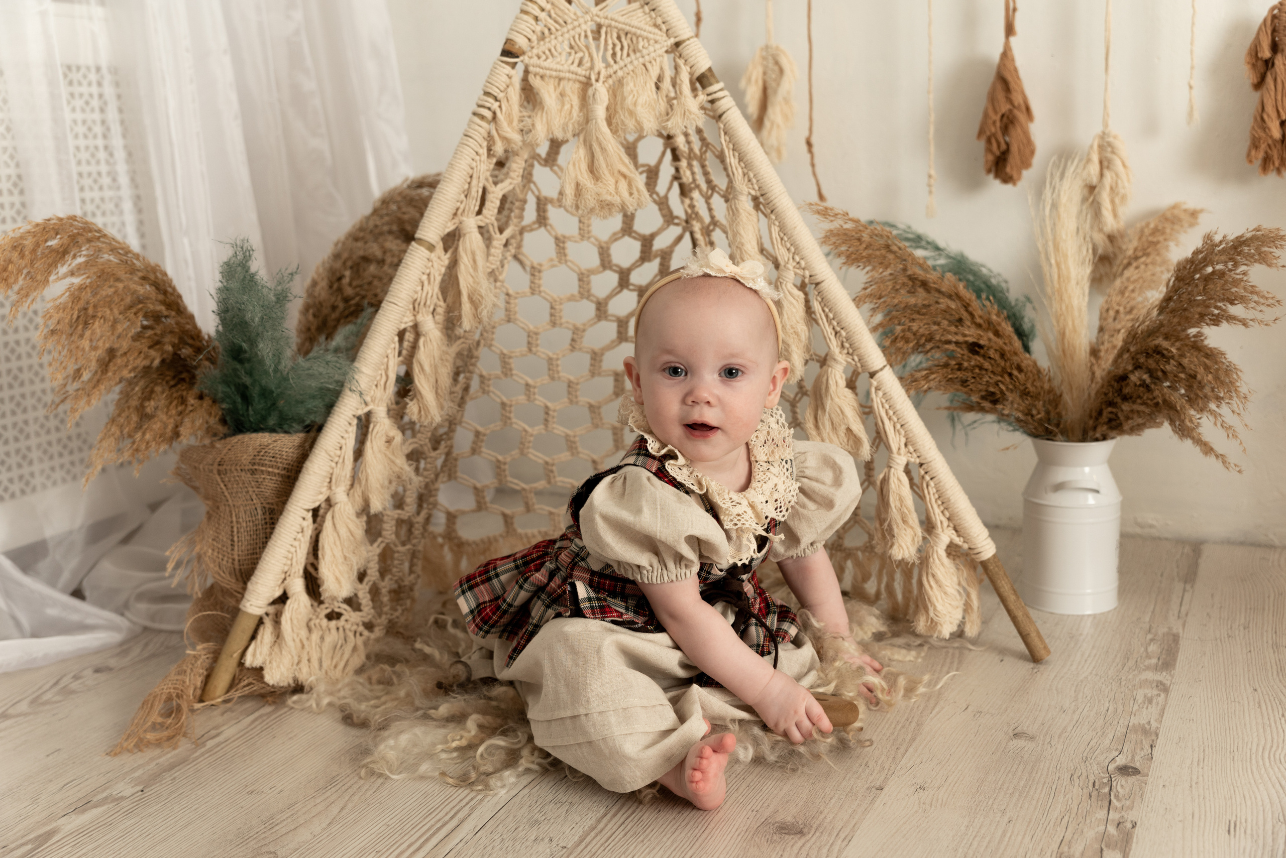 Двойняшки Варвара и Мелисса, проект «БОХО». Фотограф новорожденных в Нижневартовске Лара Курдюкова