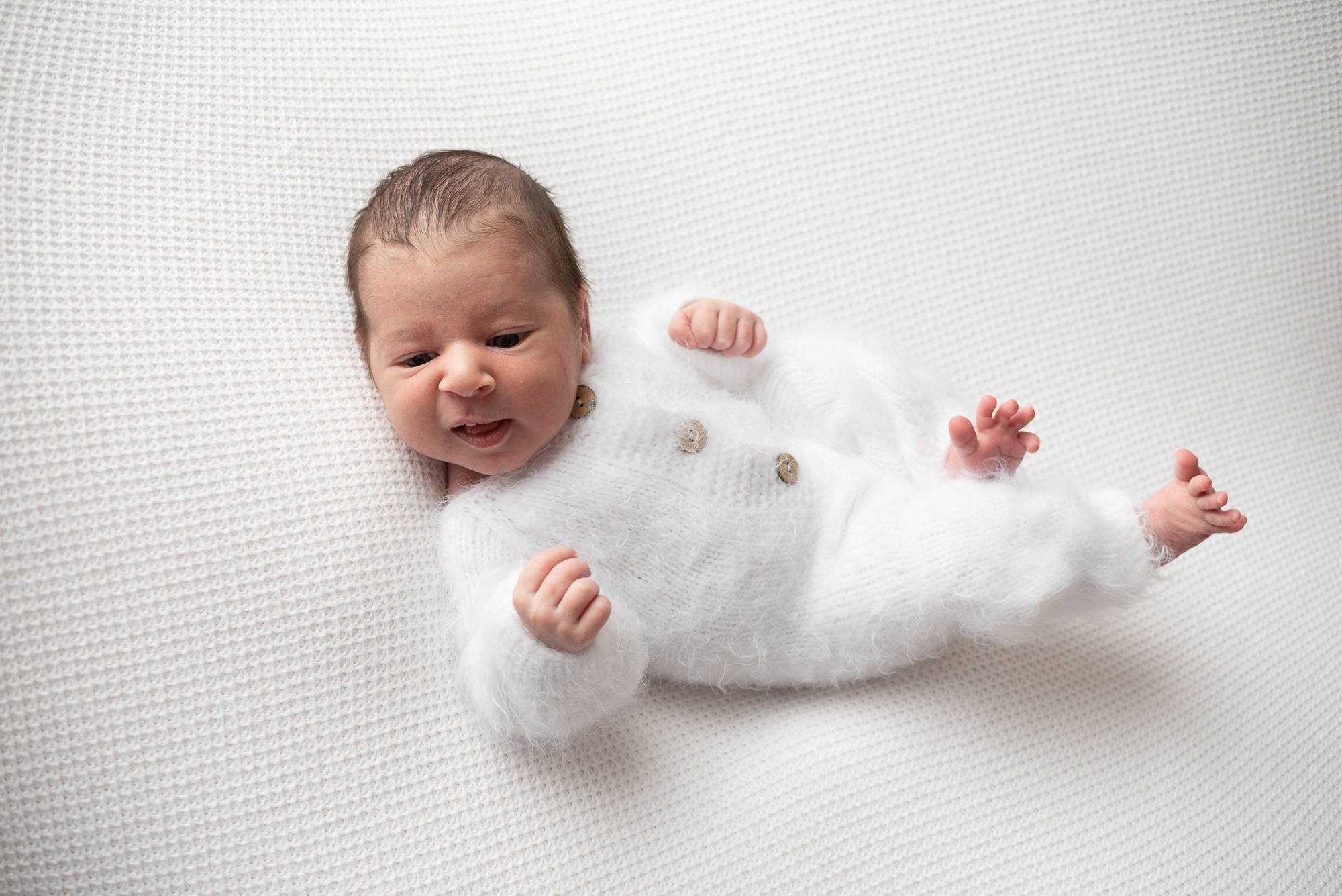 Фотосессия новорожденного для Малыша Амира пакет «КРЕПЫШ». Фотограф новорожденных в Нижневартовске Лара Курдюкова