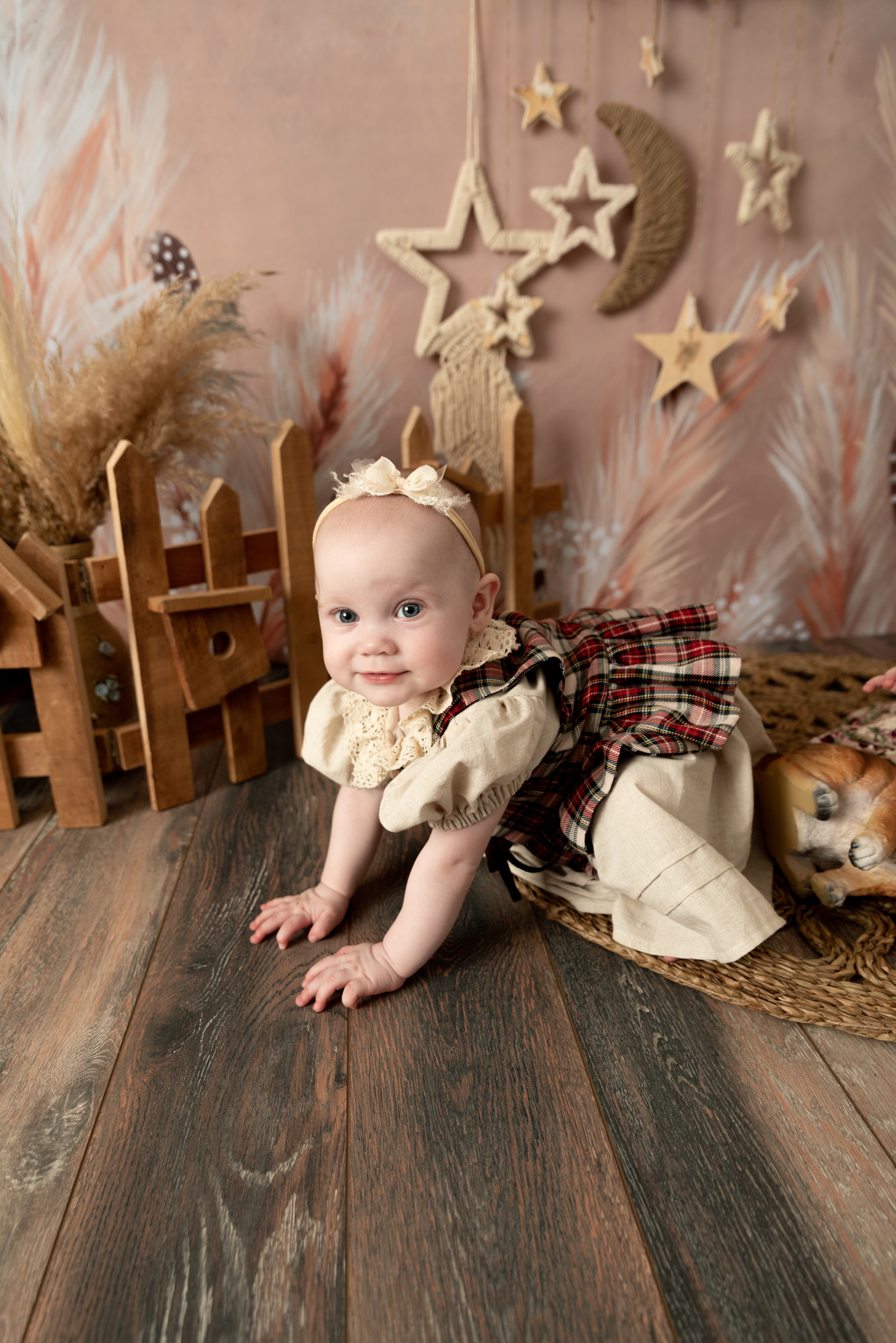 Двойняшки Варвара и Мелисса, проект «БОХО». Фотограф новорожденных в Нижневартовске Лара Курдюкова