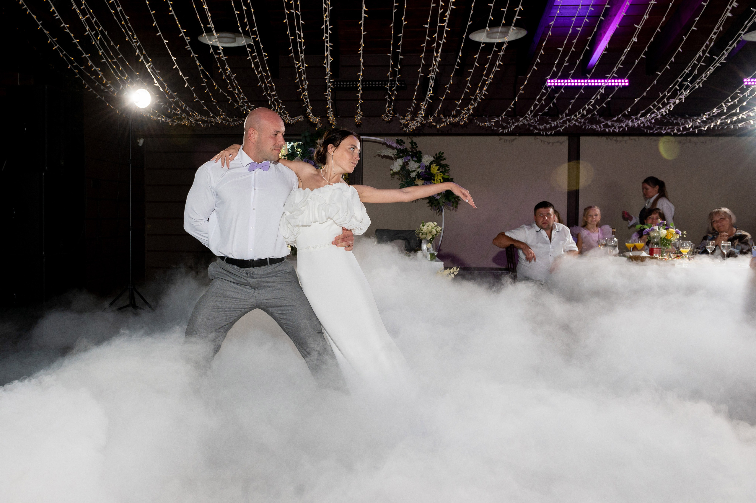 Летняя свадьба В Санкт-Петербурге и красивой выездной регистрацией Даши и Саши. Воздушная свадебная фотосессия в Петербурге. Портретный, семейный и свадебный фотограф в Санкт-Петербурге и в Пушкине Ширяев Денис