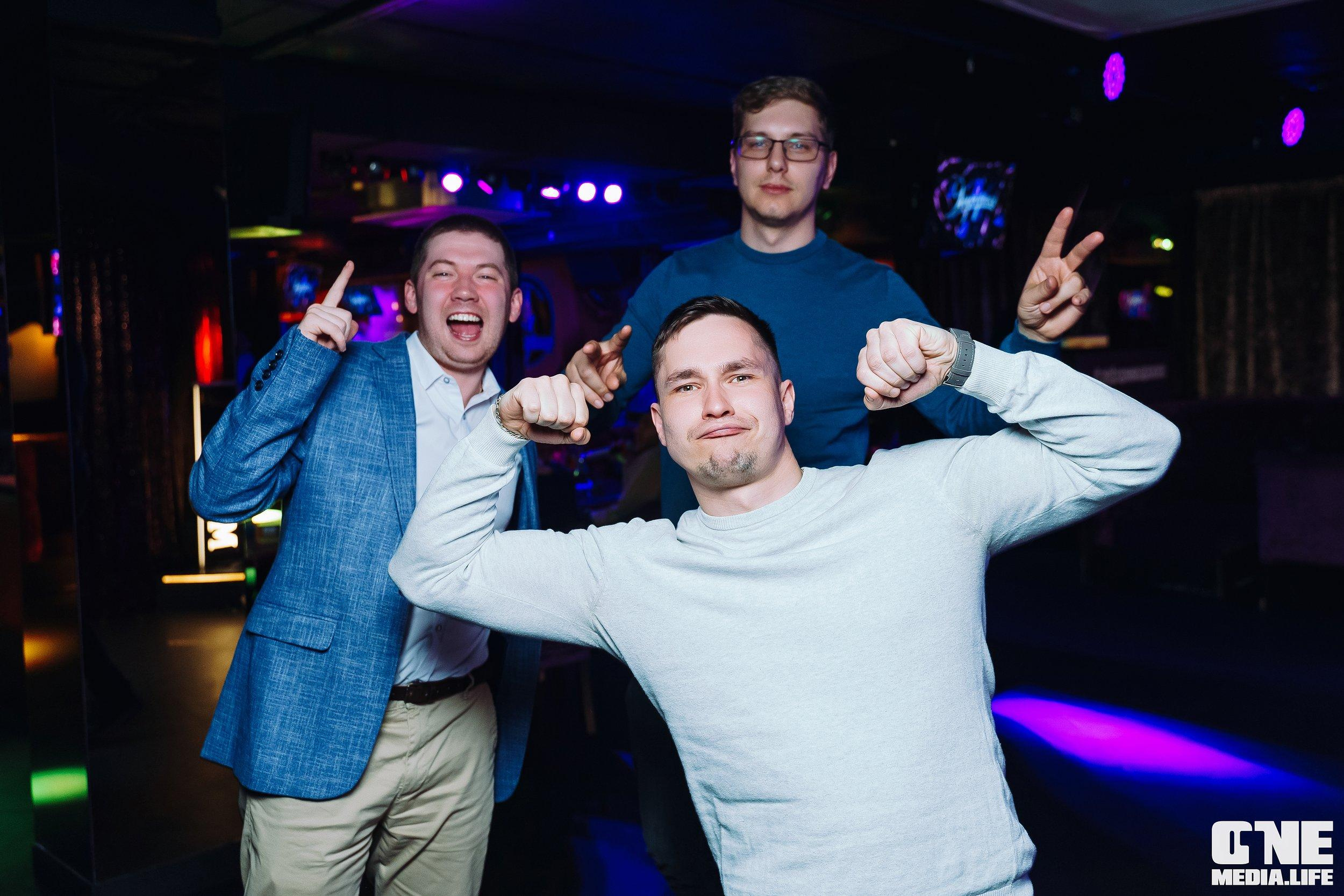 Фоторепортаж из караоке-клуба Эйфория. One Media Life: фоторепортажи, фотоотчеты с мероприятий и заведений