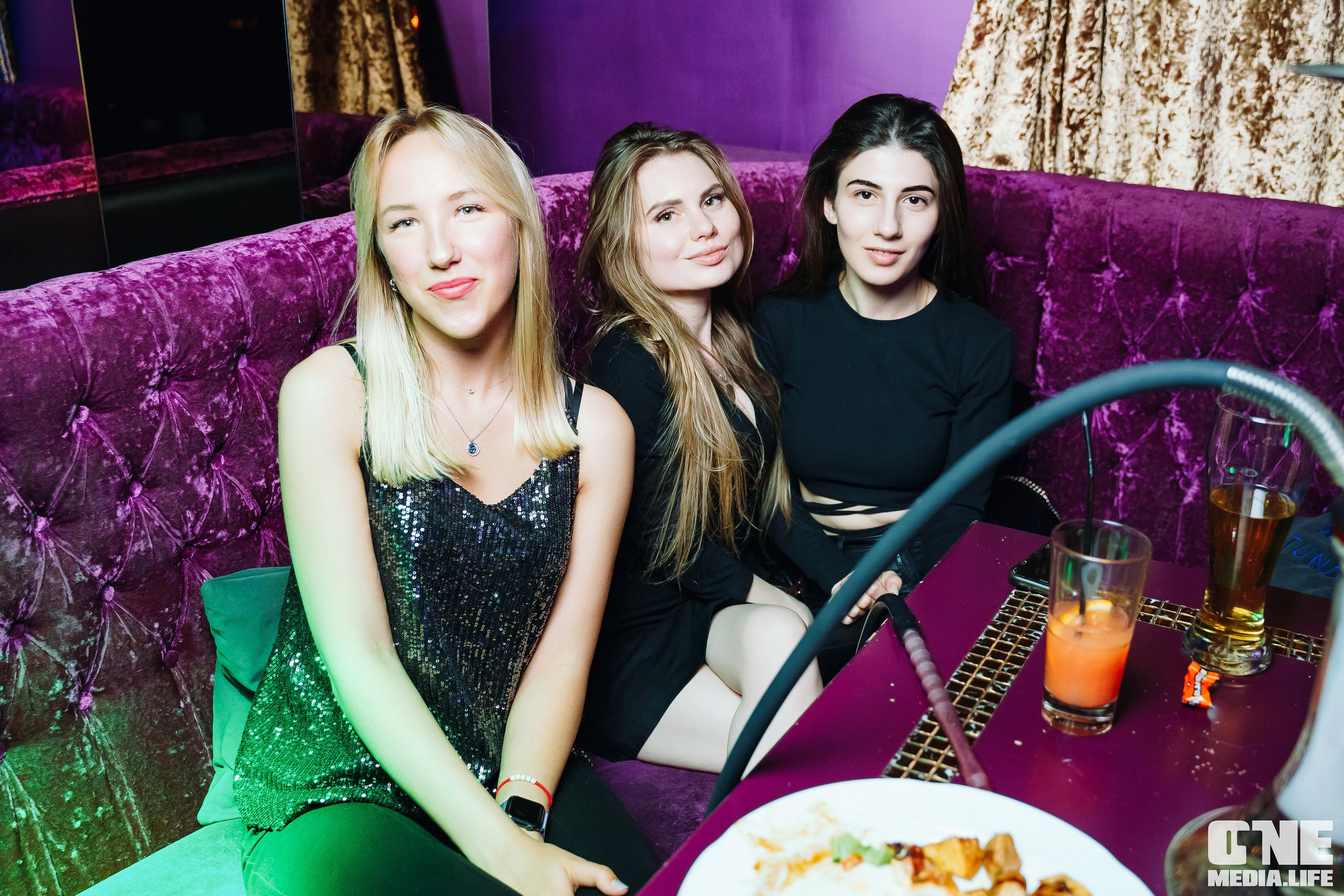 Фотоотчет из караоке-клуба Эйфория. One Media Life: фоторепортажи, фотоотчеты с мероприятий и заведений