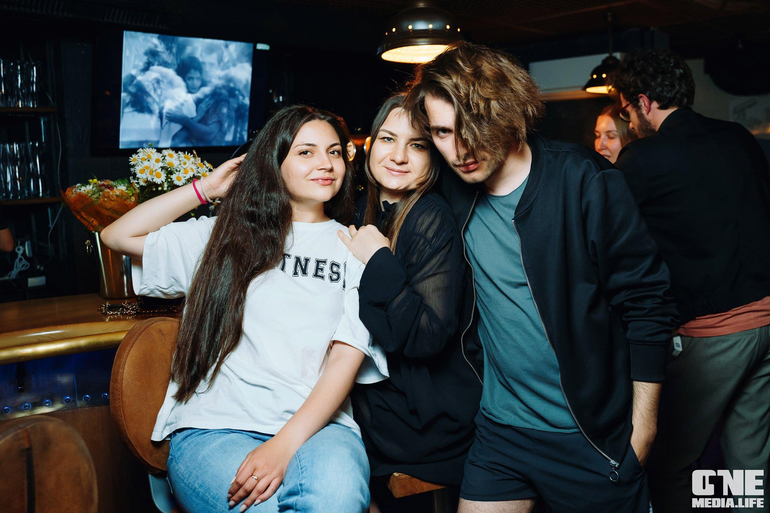 Фоторепортаж из бара Дредноут. One Media Life: фоторепортажи, фотоотчеты с мероприятий и заведений