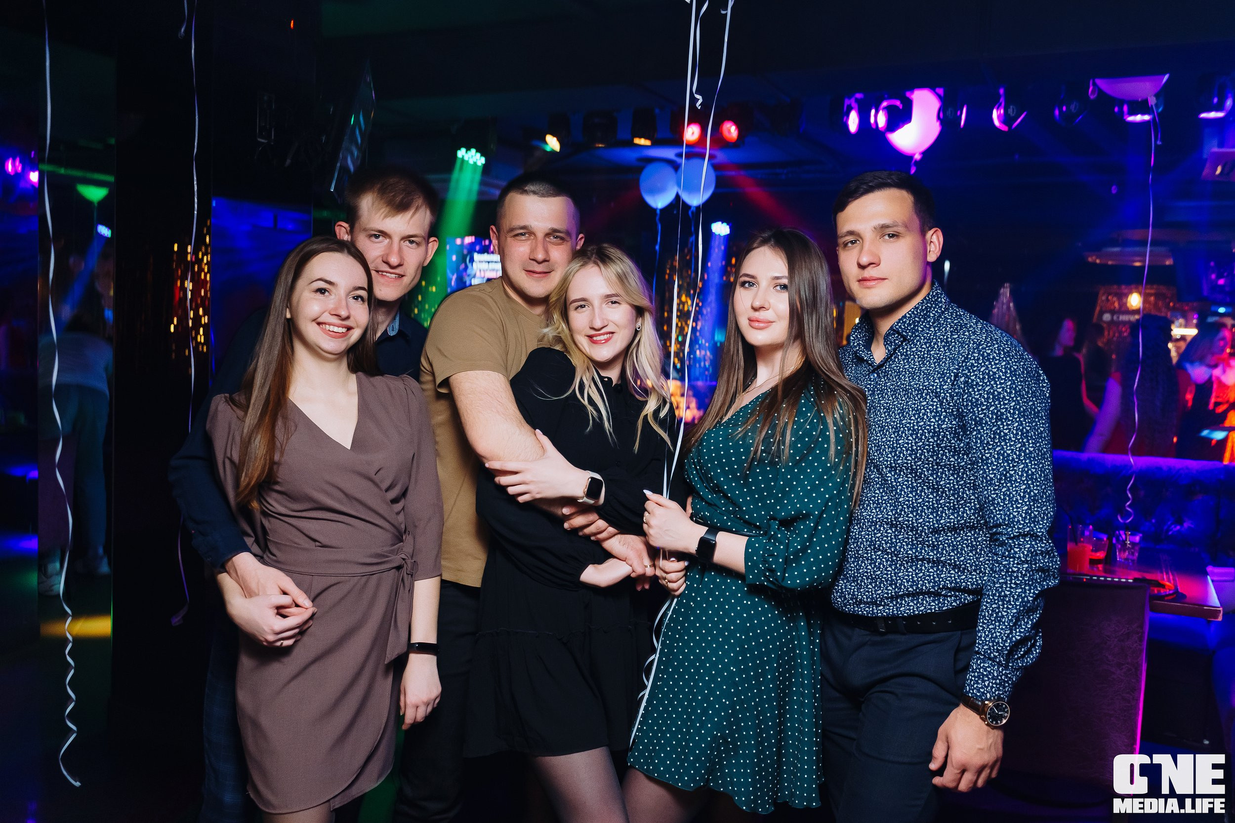 Фоторепортаж из караоке-клуба Эйфория. One Media Life: фоторепортажи, фотоотчеты с мероприятий и заведений