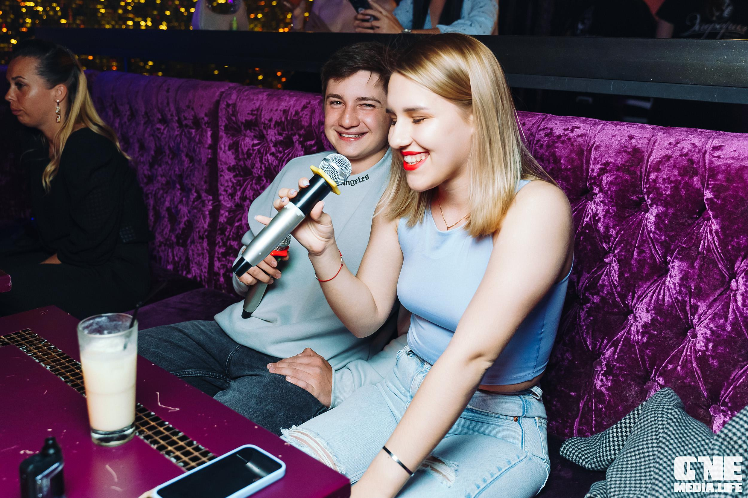Фоторепортаж из караоке-клуба Эйфория. One Media Life: фоторепортажи, фотоотчеты с мероприятий и заведений