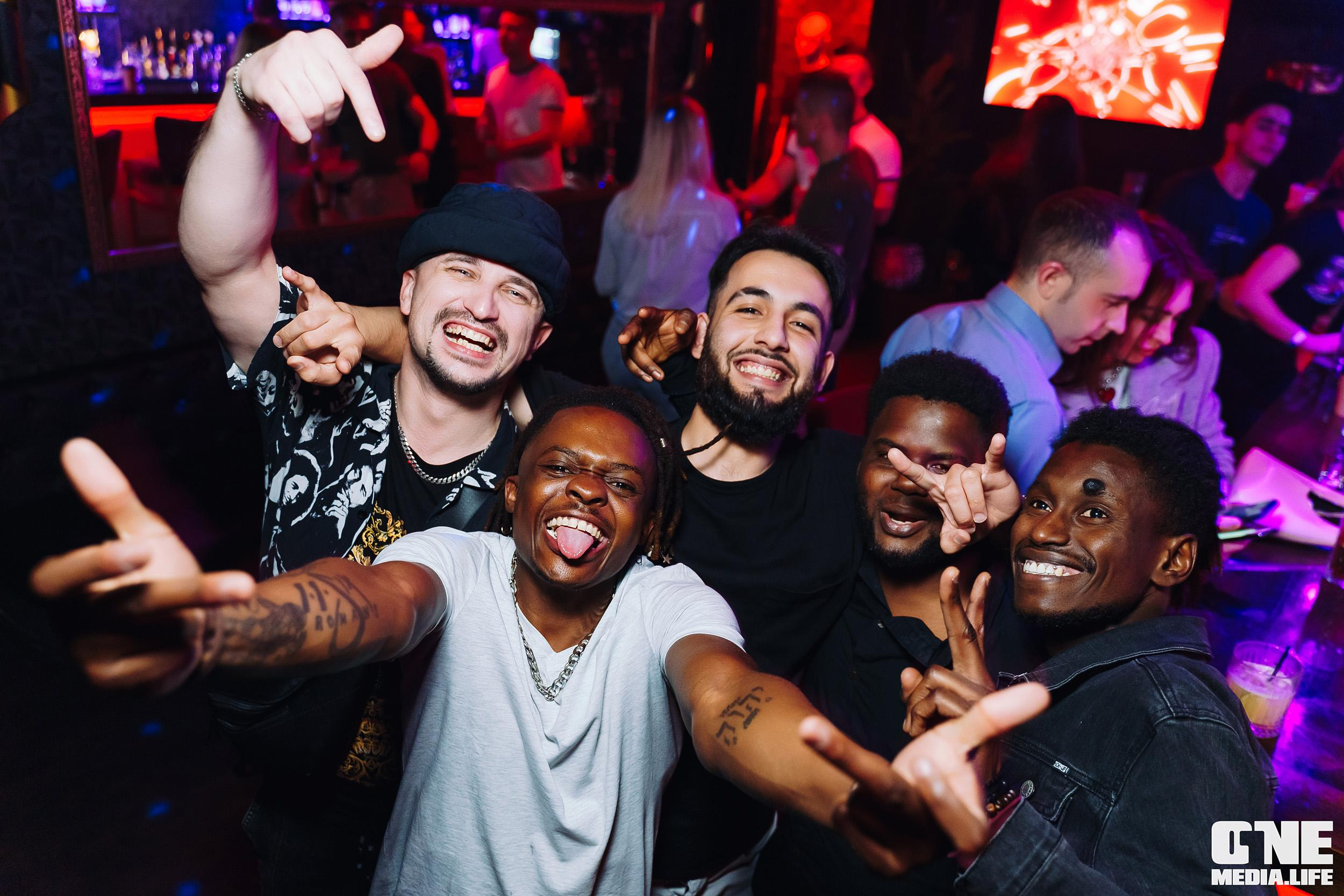 Фоторепортаж из SECRET Night Club. One Media Life: фоторепортажи, фотоотчеты с мероприятий и заведений