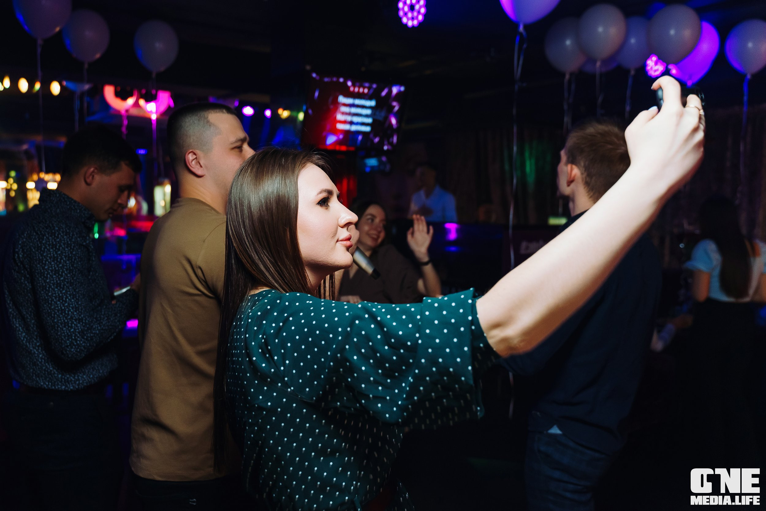 Фоторепортаж из караоке-клуба Эйфория. One Media Life: фоторепортажи, фотоотчеты с мероприятий и заведений