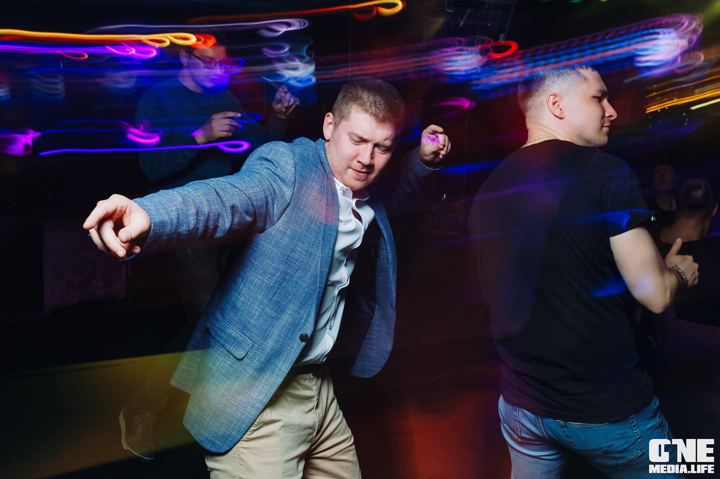 Фоторепортаж из караоке-клуба Эйфория. One Media Life: фоторепортажи, фотоотчеты с мероприятий и заведений