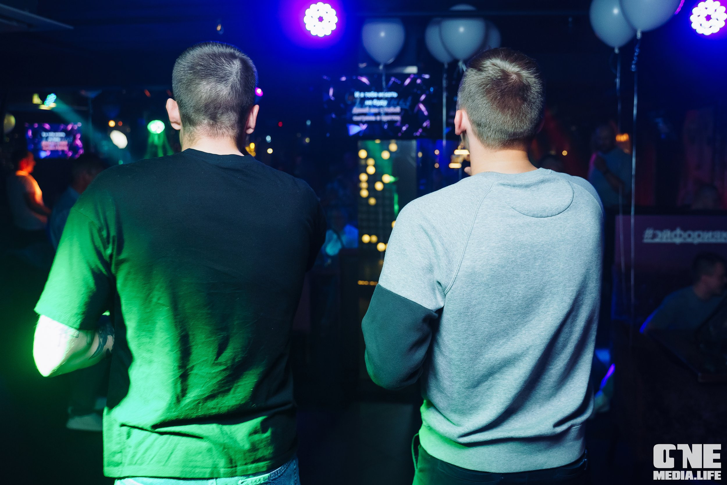 Фотоотчет из караоке-клуба Эйфория. One Media Life: фоторепортажи, фотоотчеты с мероприятий и заведений