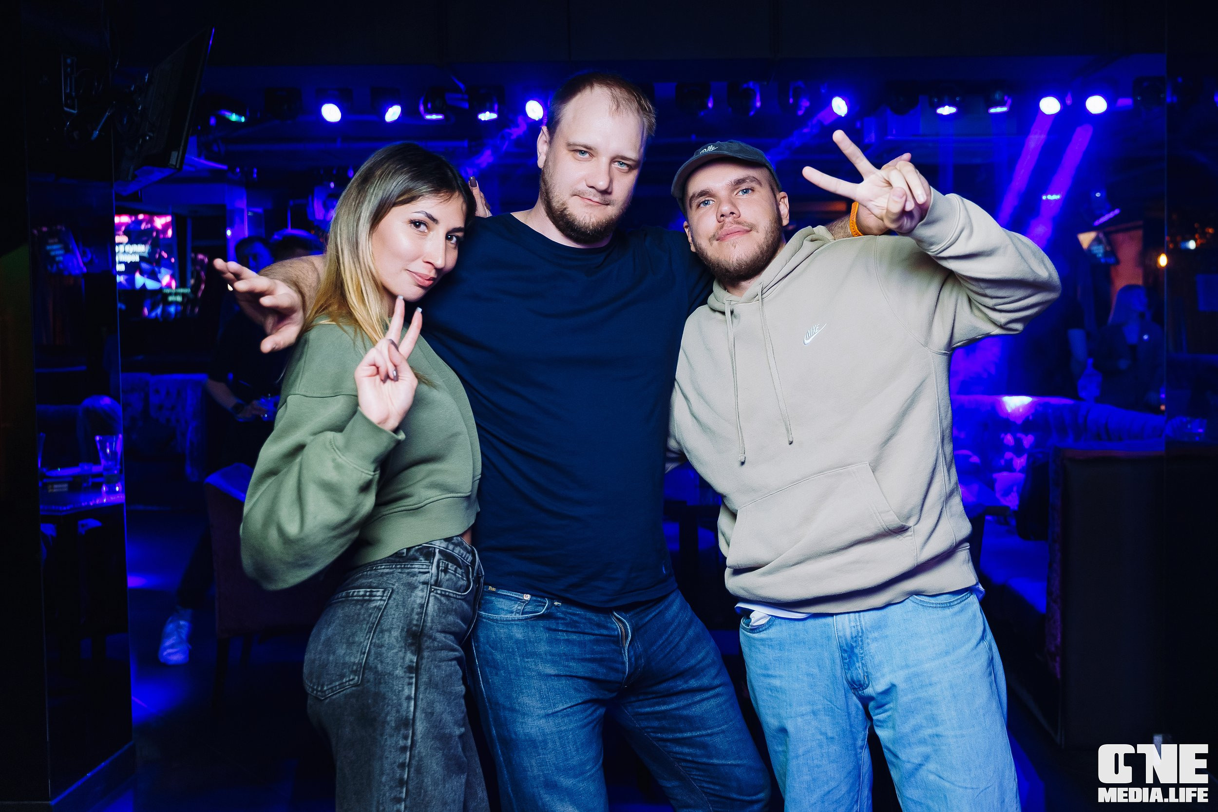 Фоторепортаж из караоке-клуба Эйфория. One Media Life: фоторепортажи, фотоотчеты с мероприятий и заведений