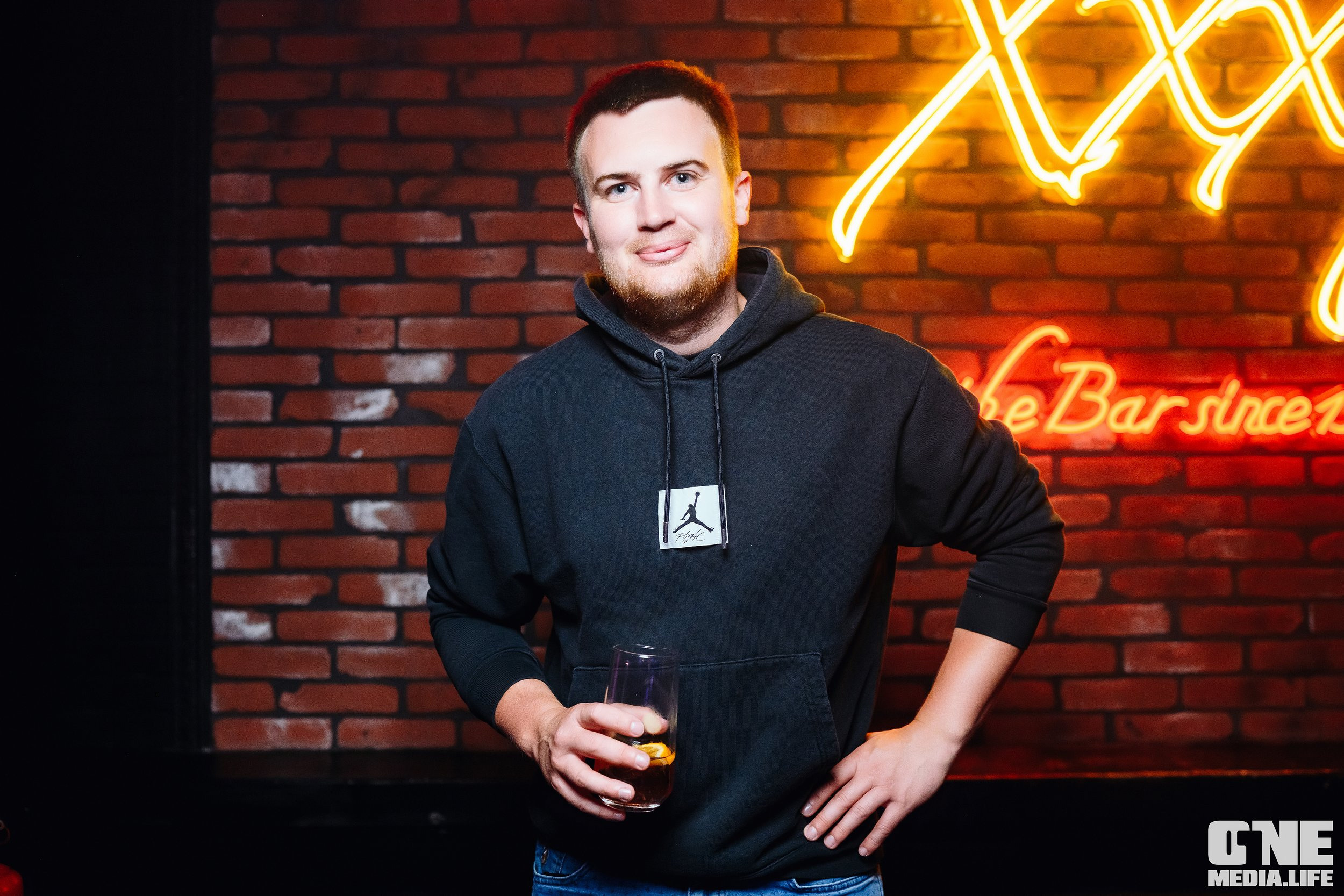 Фоторепортаж из экстрим бара XxxX. One Media Life: фоторепортажи, фотоотчеты с мероприятий и заведений