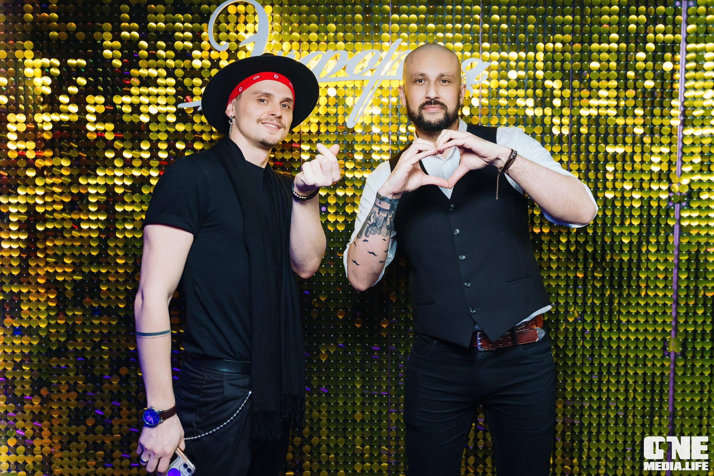 Фоторепортаж из караоке-клуба Эйфория. One Media Life: фоторепортажи, фотоотчеты с мероприятий и заведений