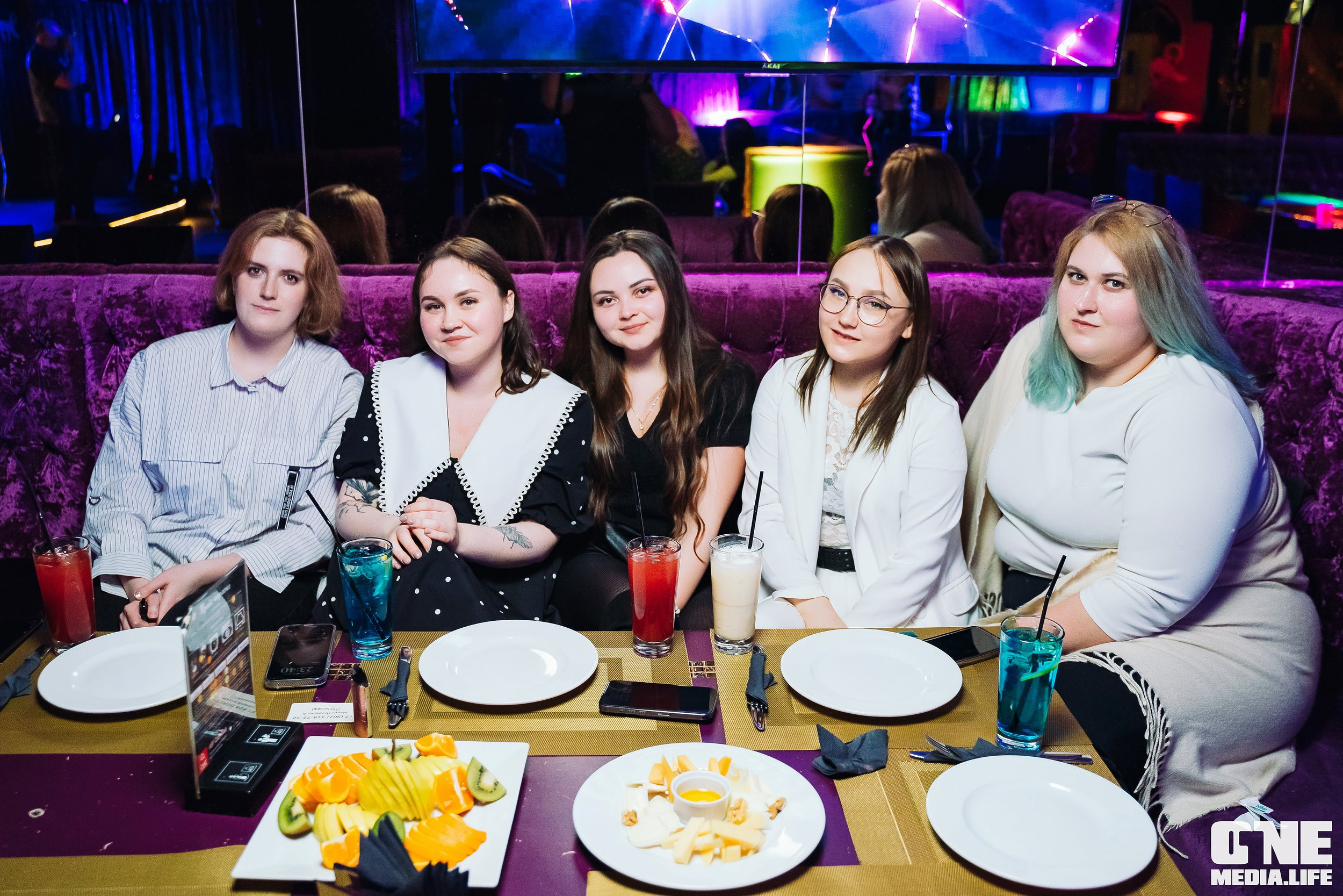Фоторепортаж из караоке-клуба Эйфория. One Media Life: фоторепортажи, фотоотчеты с мероприятий и заведений