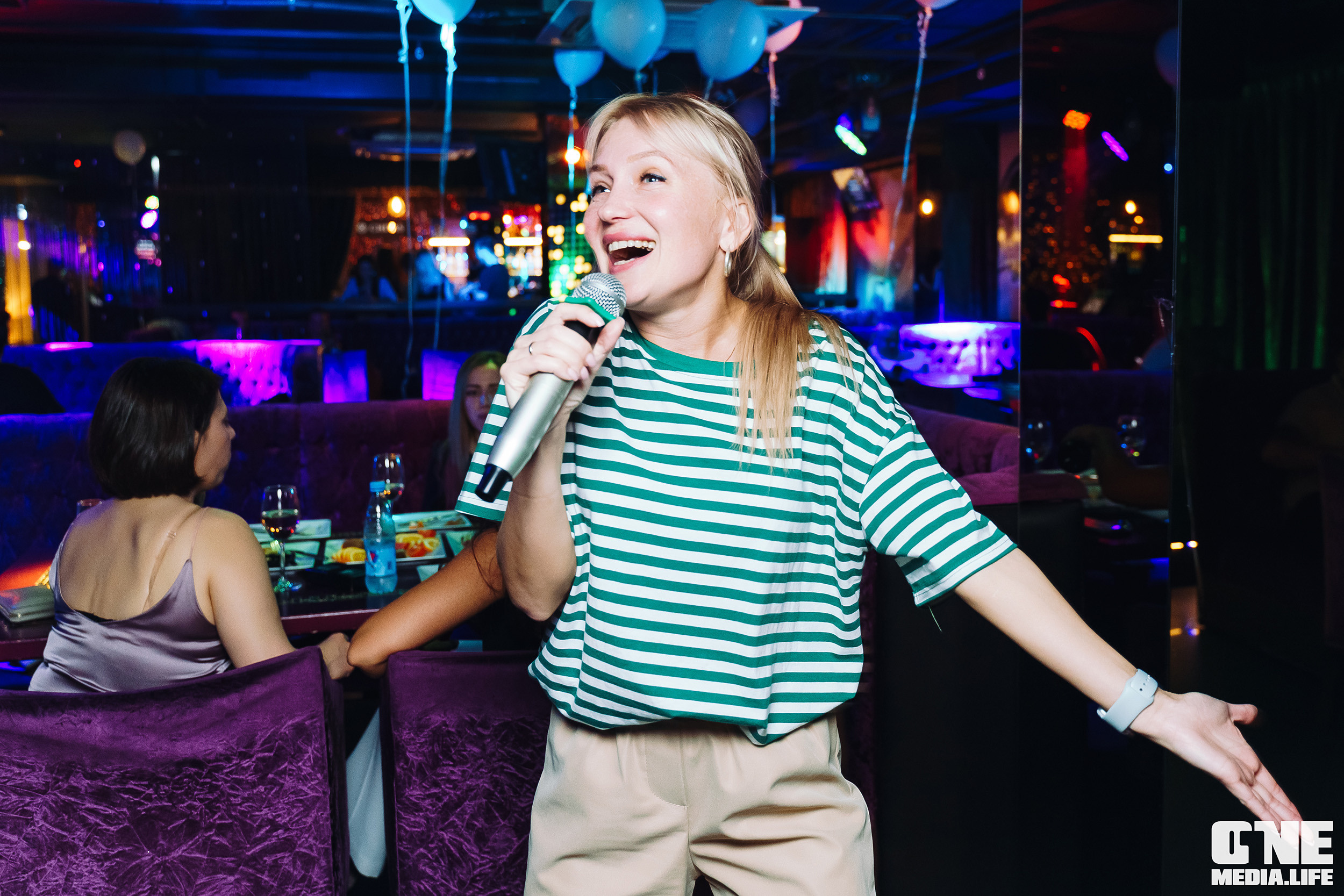 Фоторепортаж из караоке-клуба Эйфория. One Media Life: фоторепортажи, фотоотчеты с мероприятий и заведений