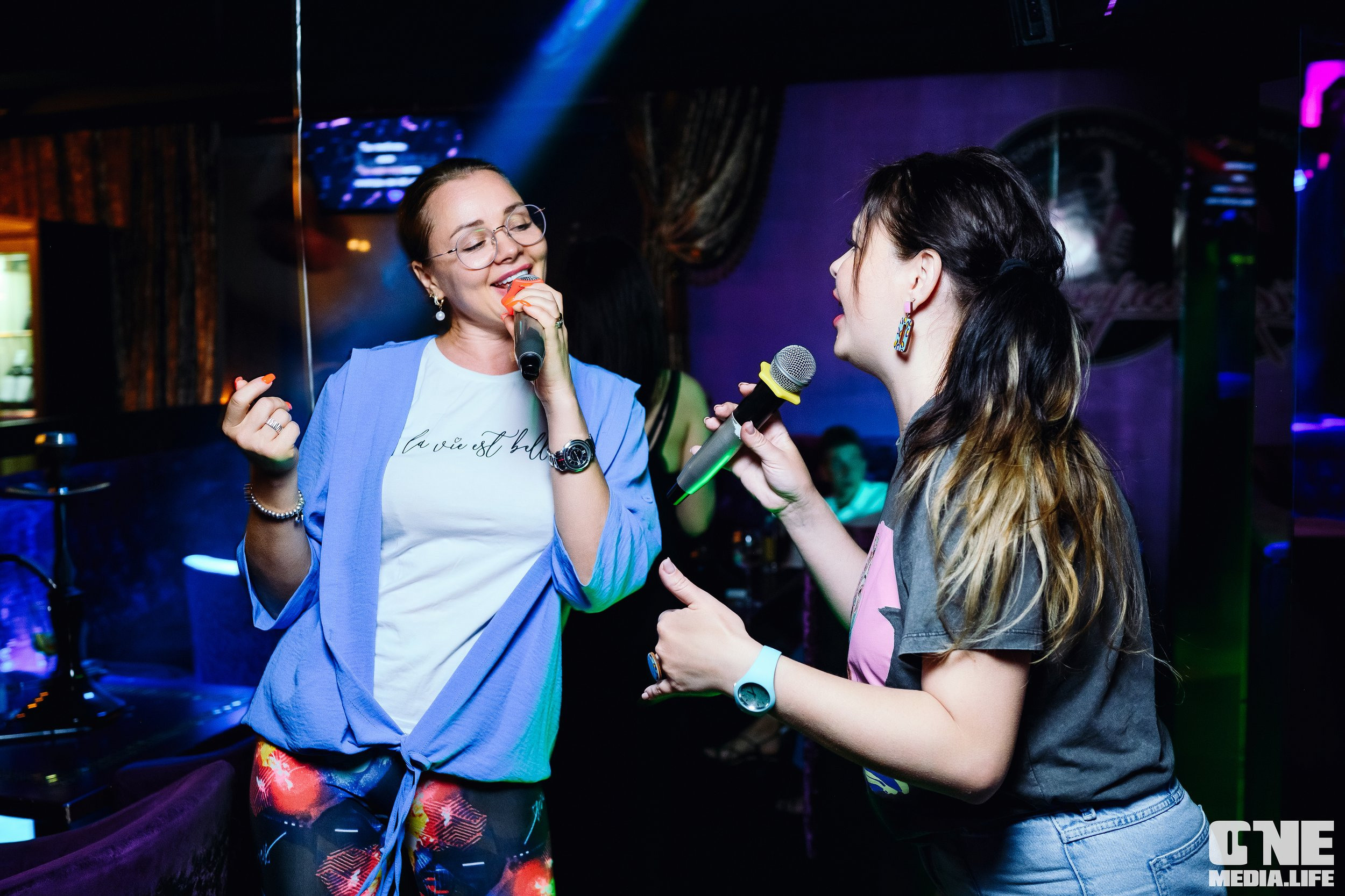 Фоторепортаж из караоке-клуба Эйфория. One Media Life: фоторепортажи, фотоотчеты с мероприятий и заведений