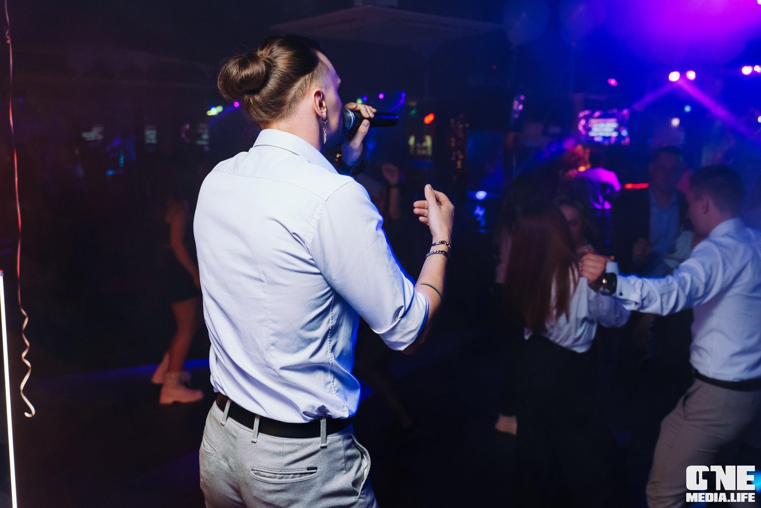 Фоторепортаж из караоке-клуба Эйфория. One Media Life: фоторепортажи, фотоотчеты с мероприятий и заведений