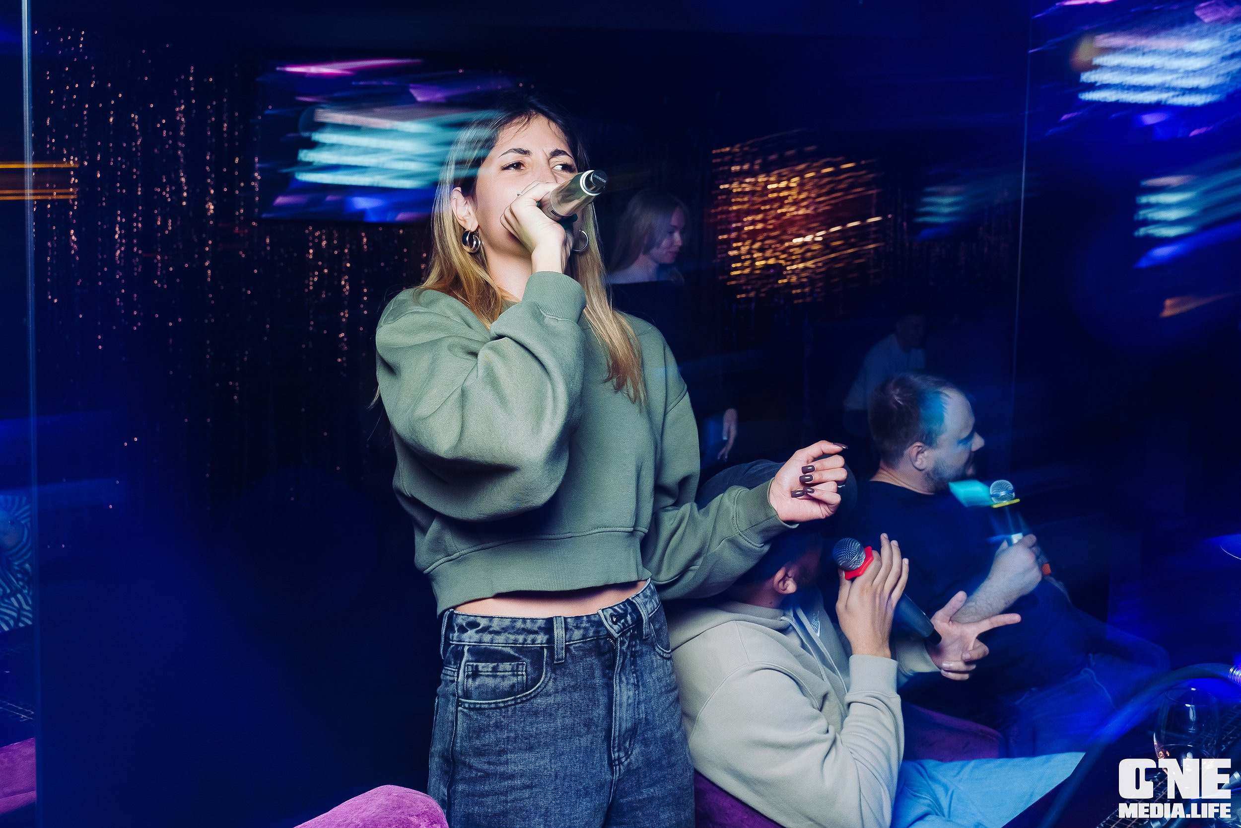 Фоторепортаж из караоке-клуба Эйфория. One Media Life: фоторепортажи, фотоотчеты с мероприятий и заведений