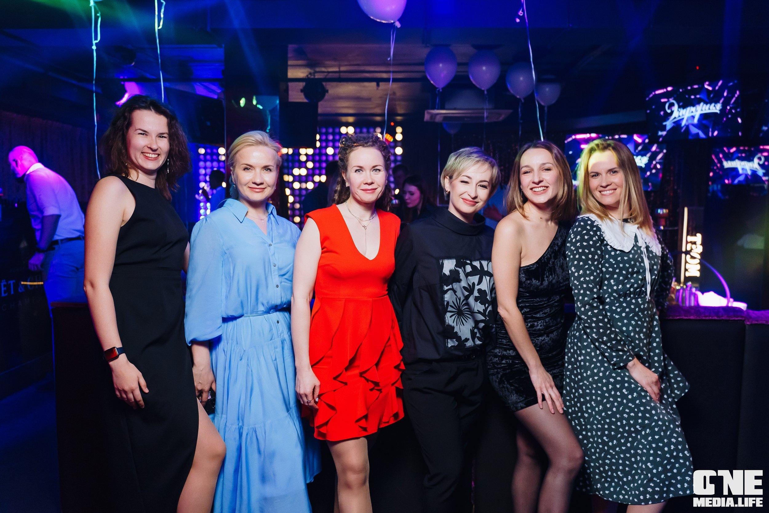 Фоторепортаж из караоке-клуба Эйфория. One Media Life: фоторепортажи, фотоотчеты с мероприятий и заведений