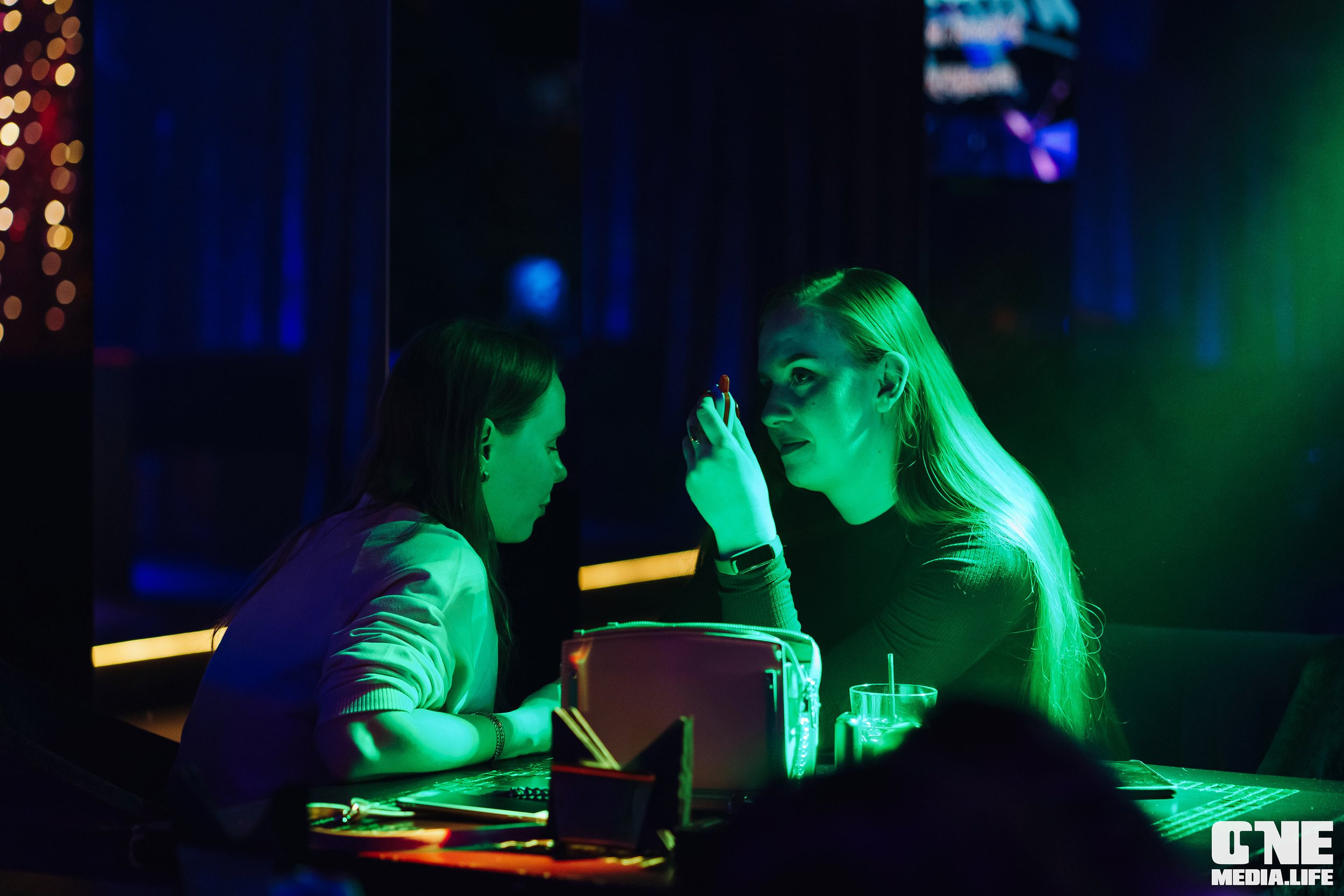 Фоторепортаж из караоке-клуба Эфория. One Media Life: фоторепортажи, фотоотчеты с мероприятий и заведений