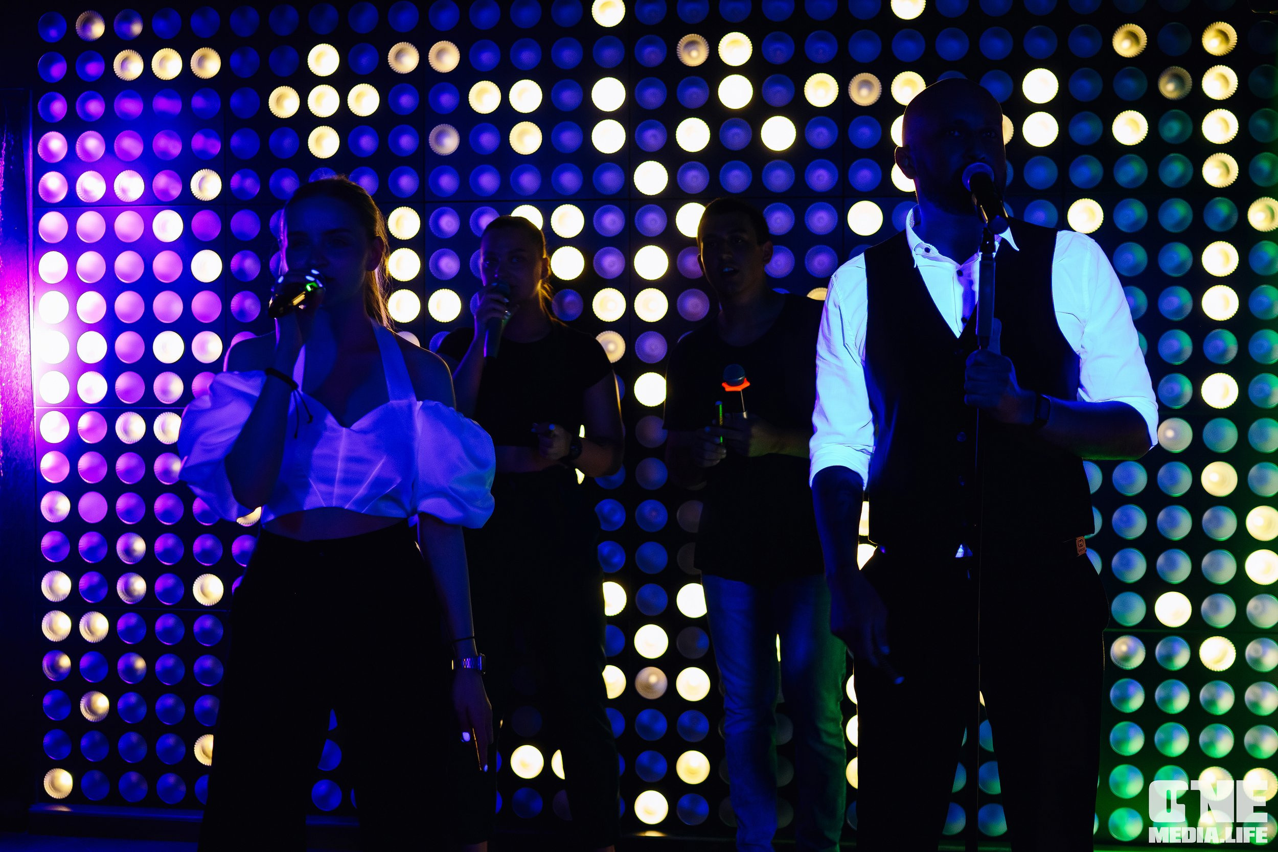 Фоторепортаж из караоке-клуба Эйфория. One Media Life: фоторепортажи, фотоотчеты с мероприятий и заведений