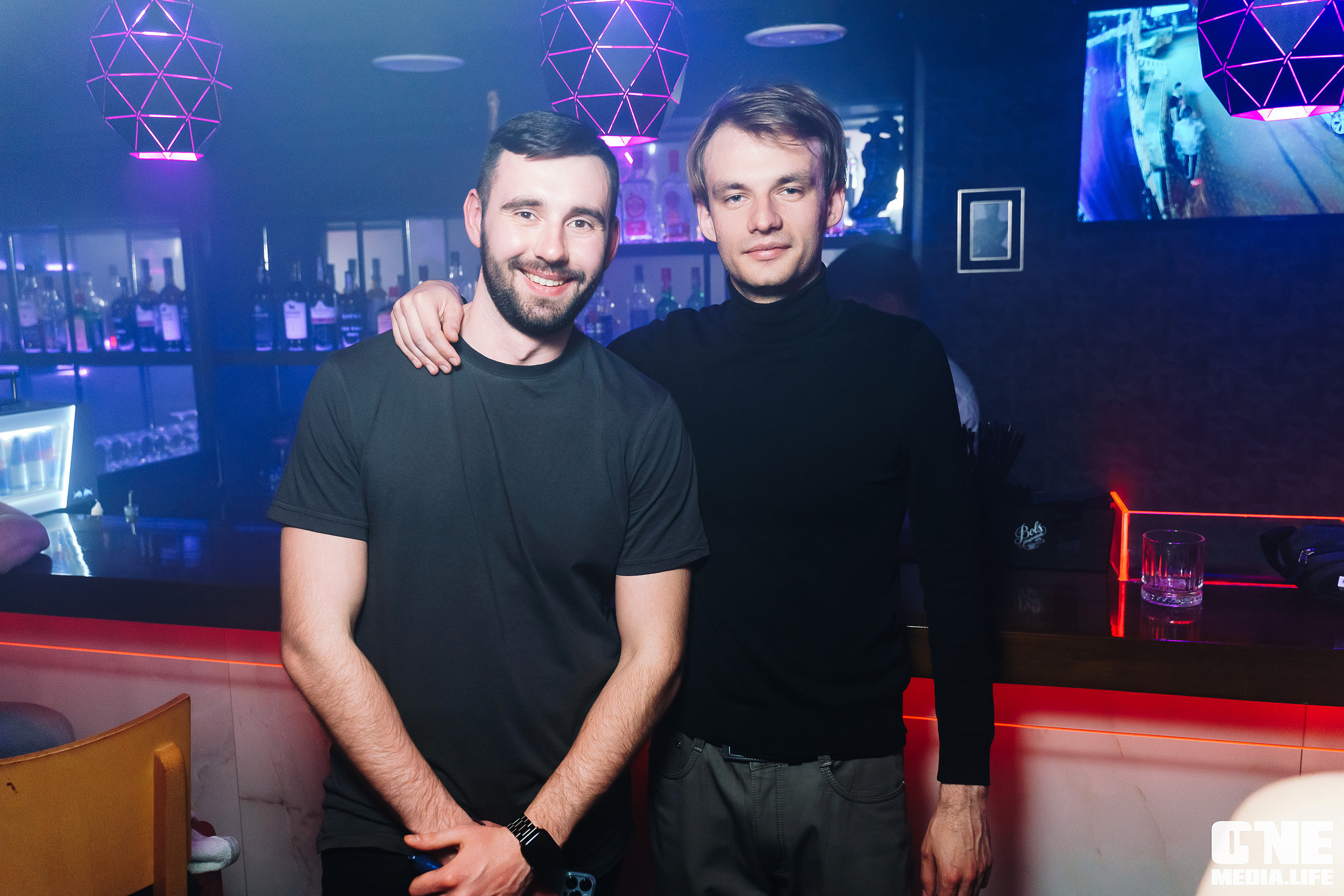 Фоторепортаж из SECRET Night Club. One Media Life: фоторепортажи, фотоотчеты с мероприятий и заведений