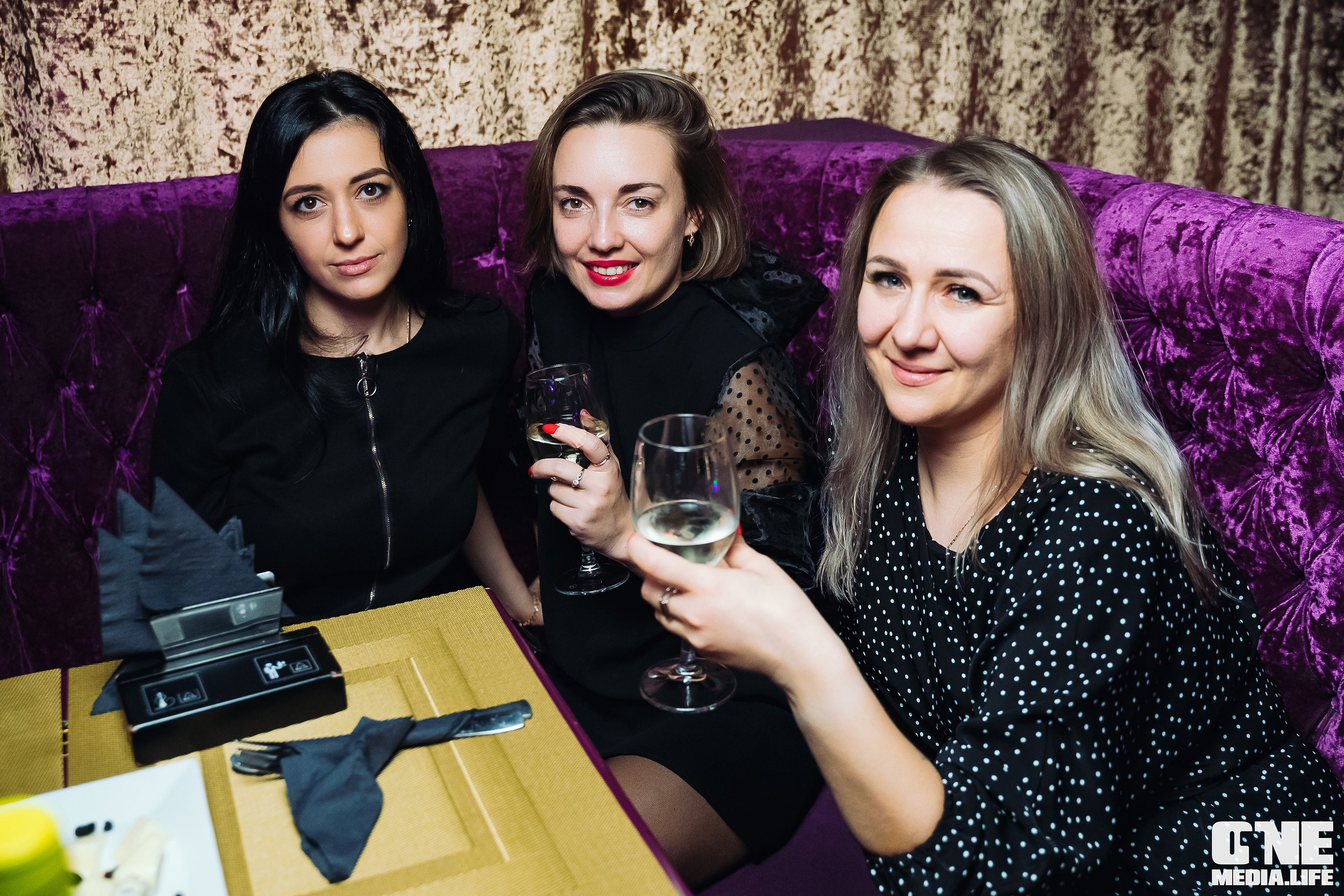 Фоторепортаж из караоке-клуба Эйфория. One Media Life: фоторепортажи, фотоотчеты с мероприятий и заведений