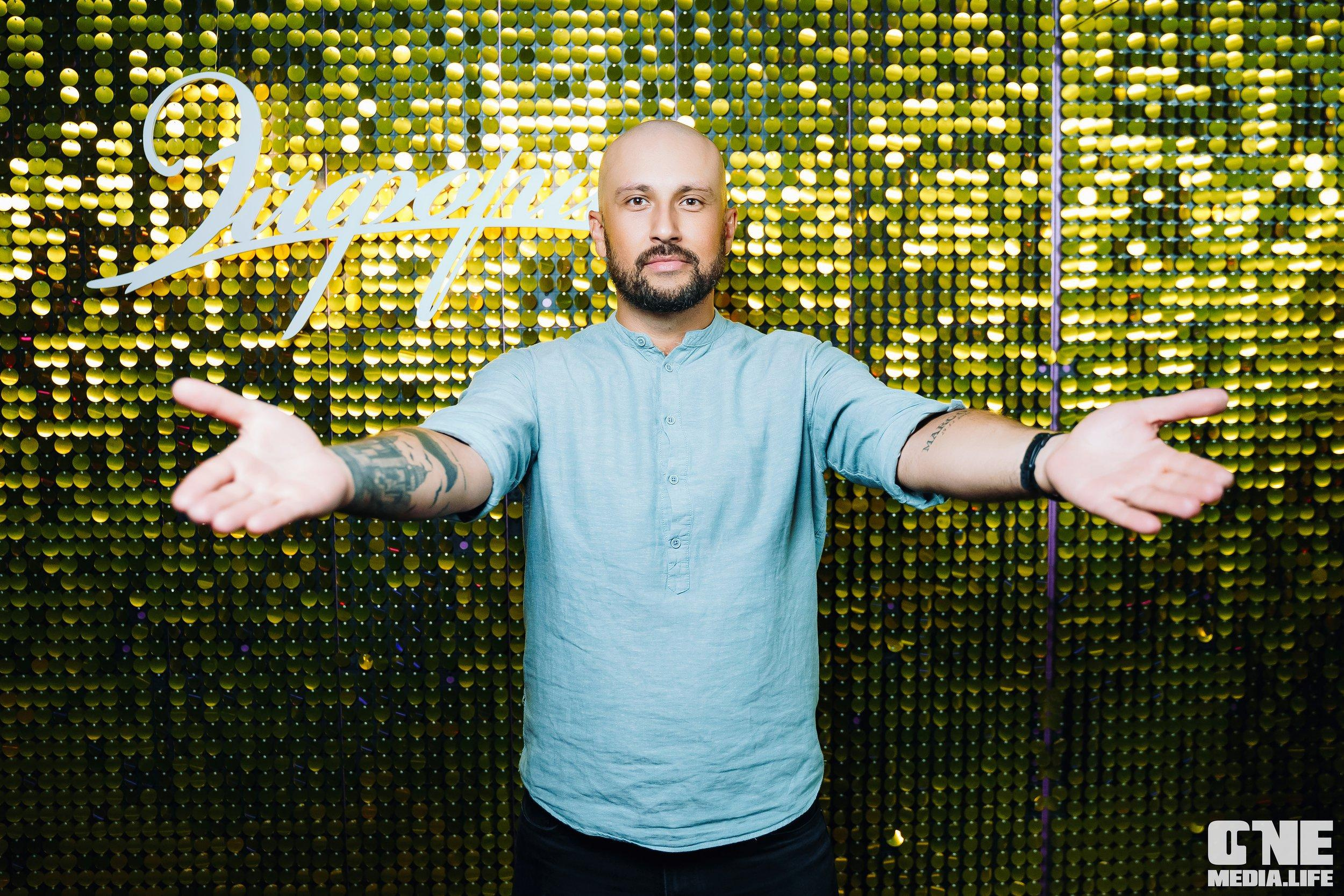 Фотоотчет из караоке-клуба Эйфория. One Media Life: фоторепортажи, фотоотчеты с мероприятий и заведений