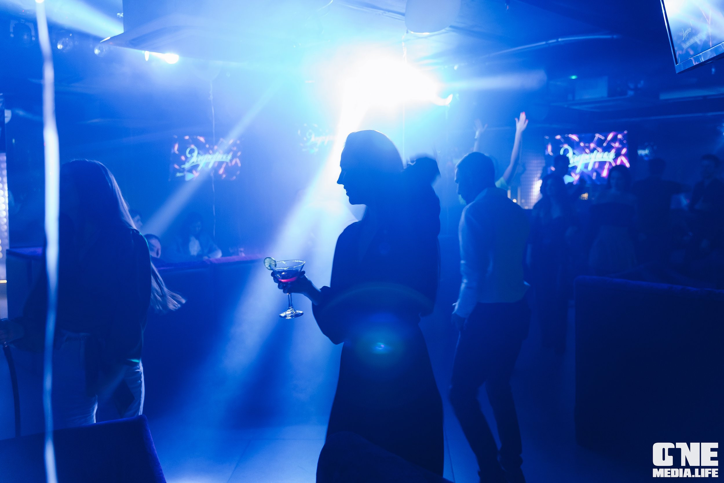 Фоторепортаж из караоке-клуба Эйфория. One Media Life: фоторепортажи, фотоотчеты с мероприятий и заведений