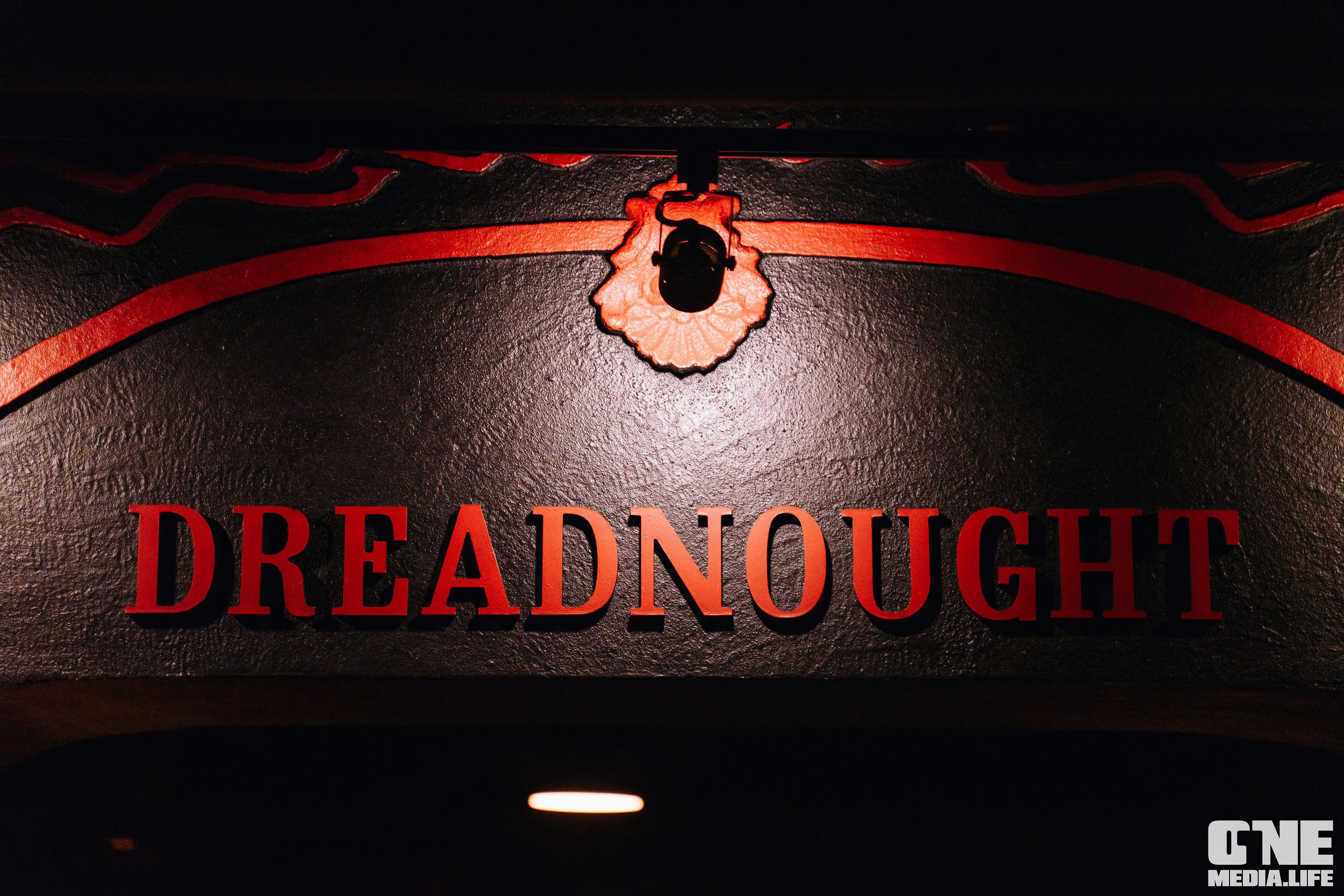 Фотоотчет из бара Dreadnought. One Media Life: фоторепортажи, фотоотчеты с мероприятий и заведений