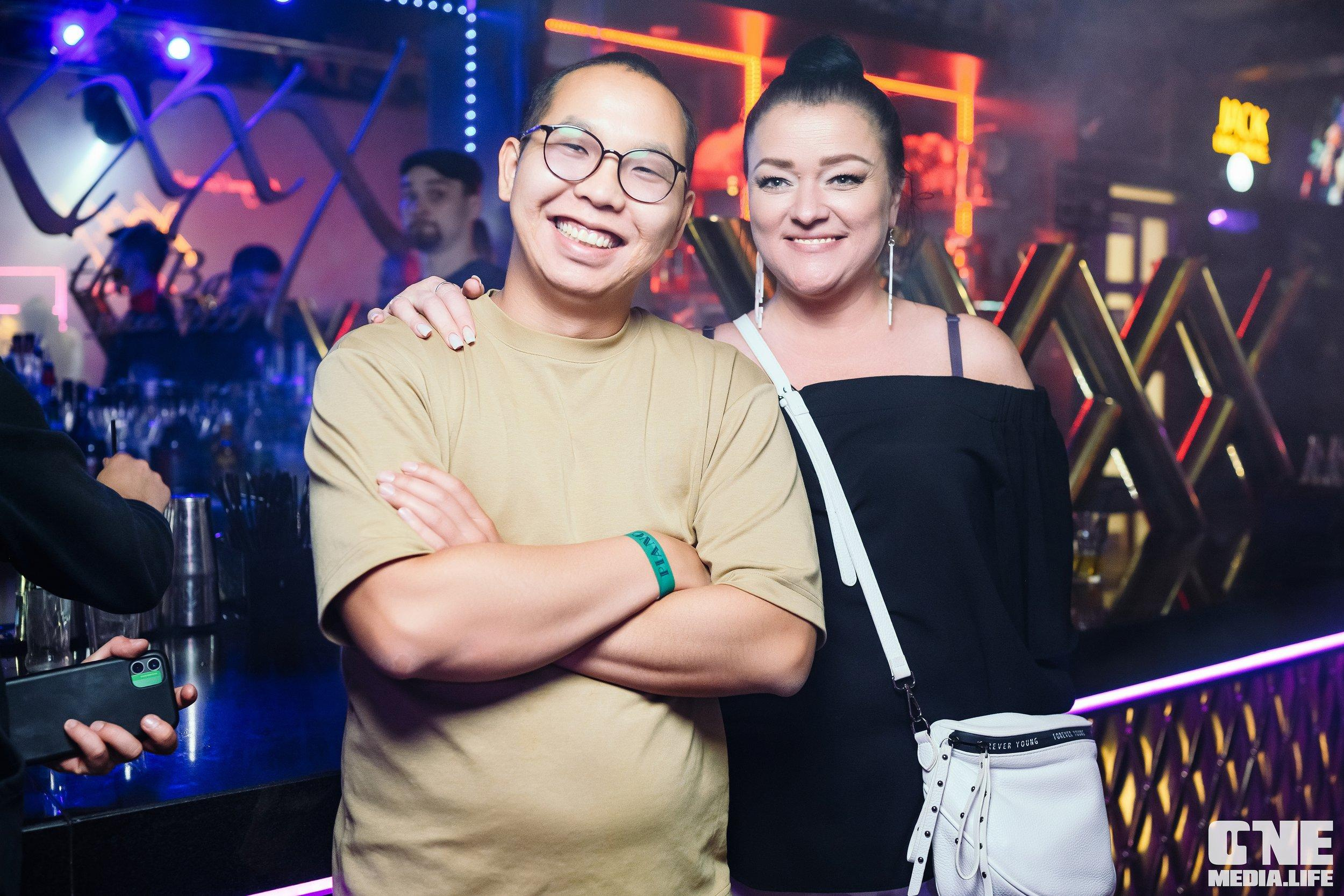 Фоторепортаж из экстрим бара XxxX. One Media Life: фоторепортажи, фотоотчеты с мероприятий и заведений