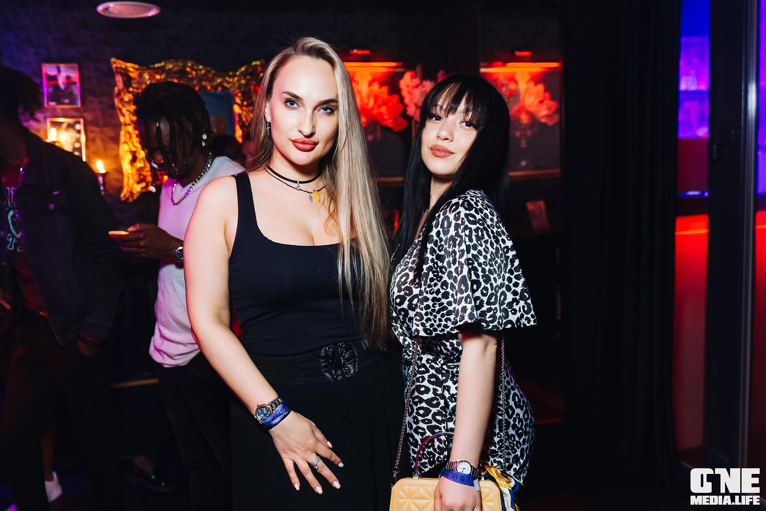 Фоторепортаж из SECRET Night Club. One Media Life: фоторепортажи, фотоотчеты с мероприятий и заведений