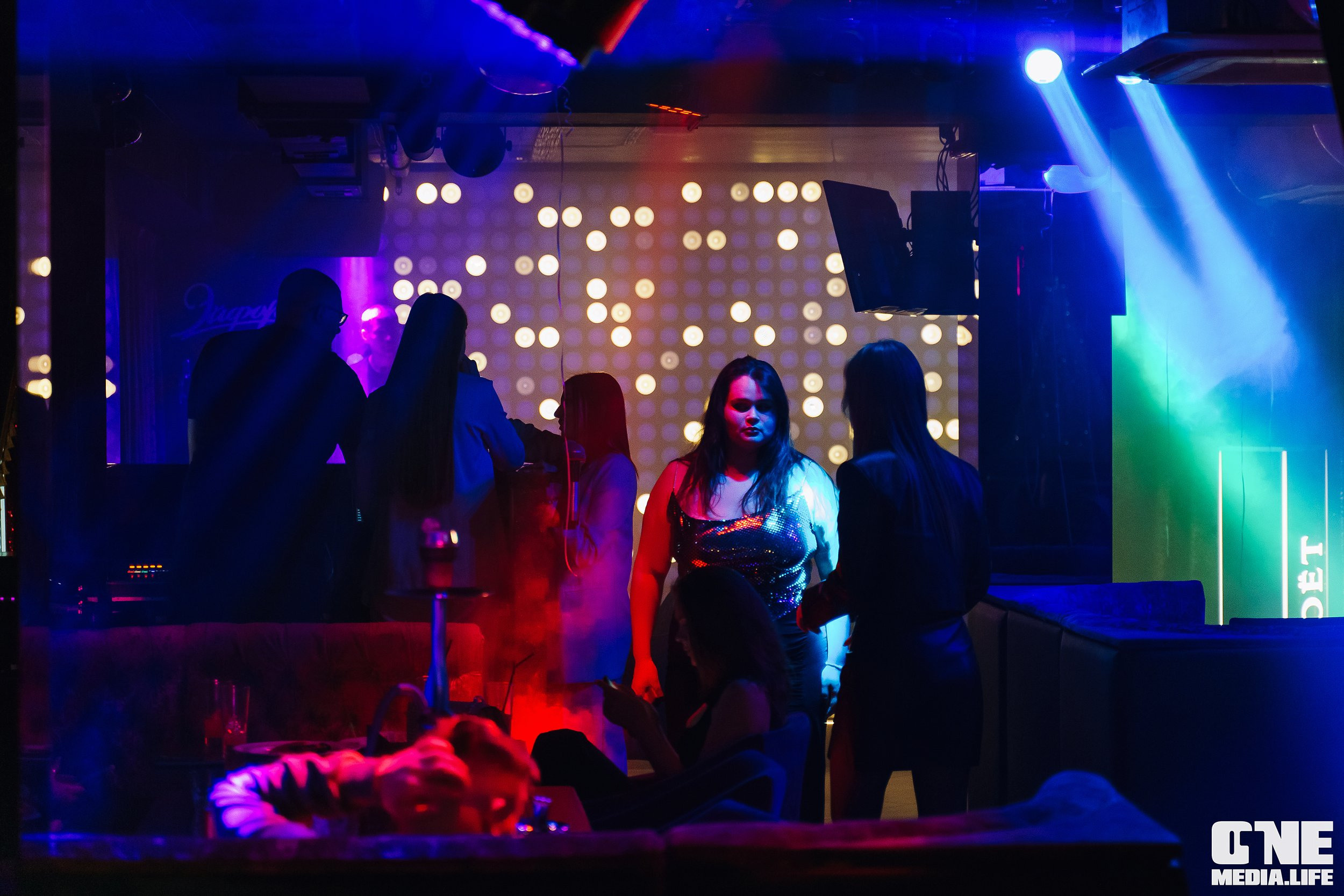 Фоторепортаж из караоке-клуба Эйфория. One Media Life: фоторепортажи, фотоотчеты с мероприятий и заведений