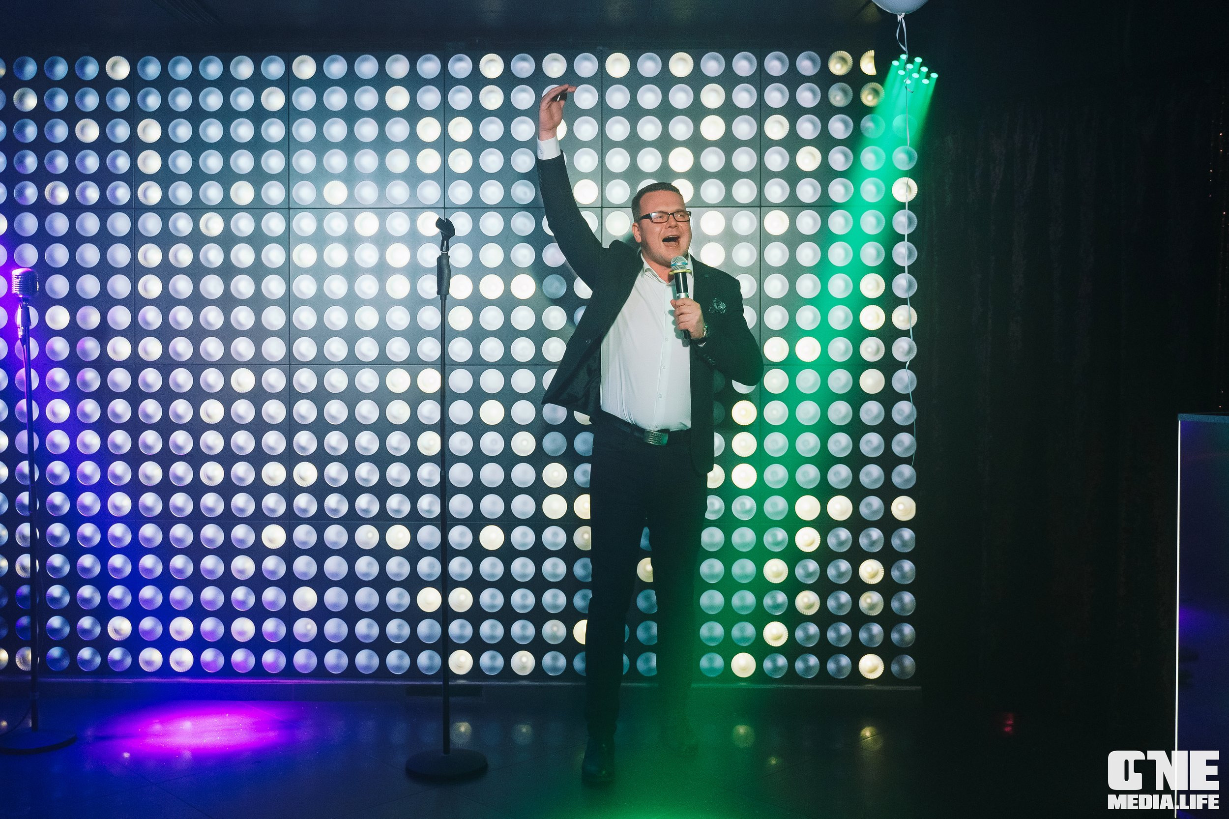 Фоторепортаж из караоке-клуба Эйфория. One Media Life: фоторепортажи, фотоотчеты с мероприятий и заведений