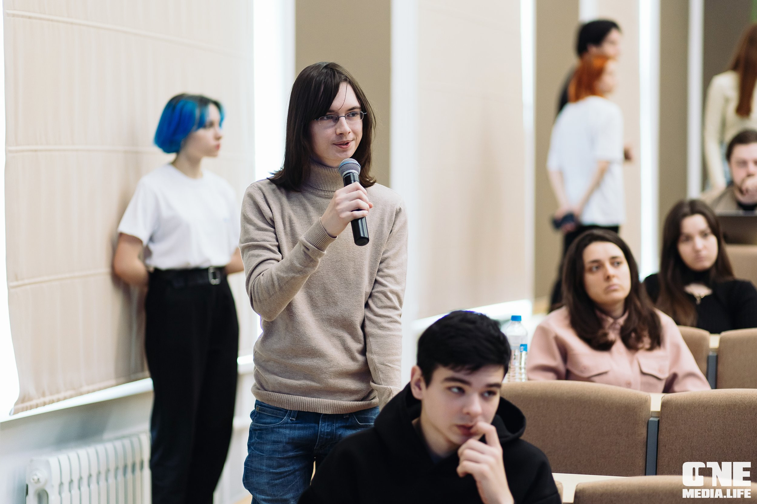 Серия лекция по искусственному интеллекту. One Media Life: фоторепортажи, фотоотчеты с мероприятий и заведений