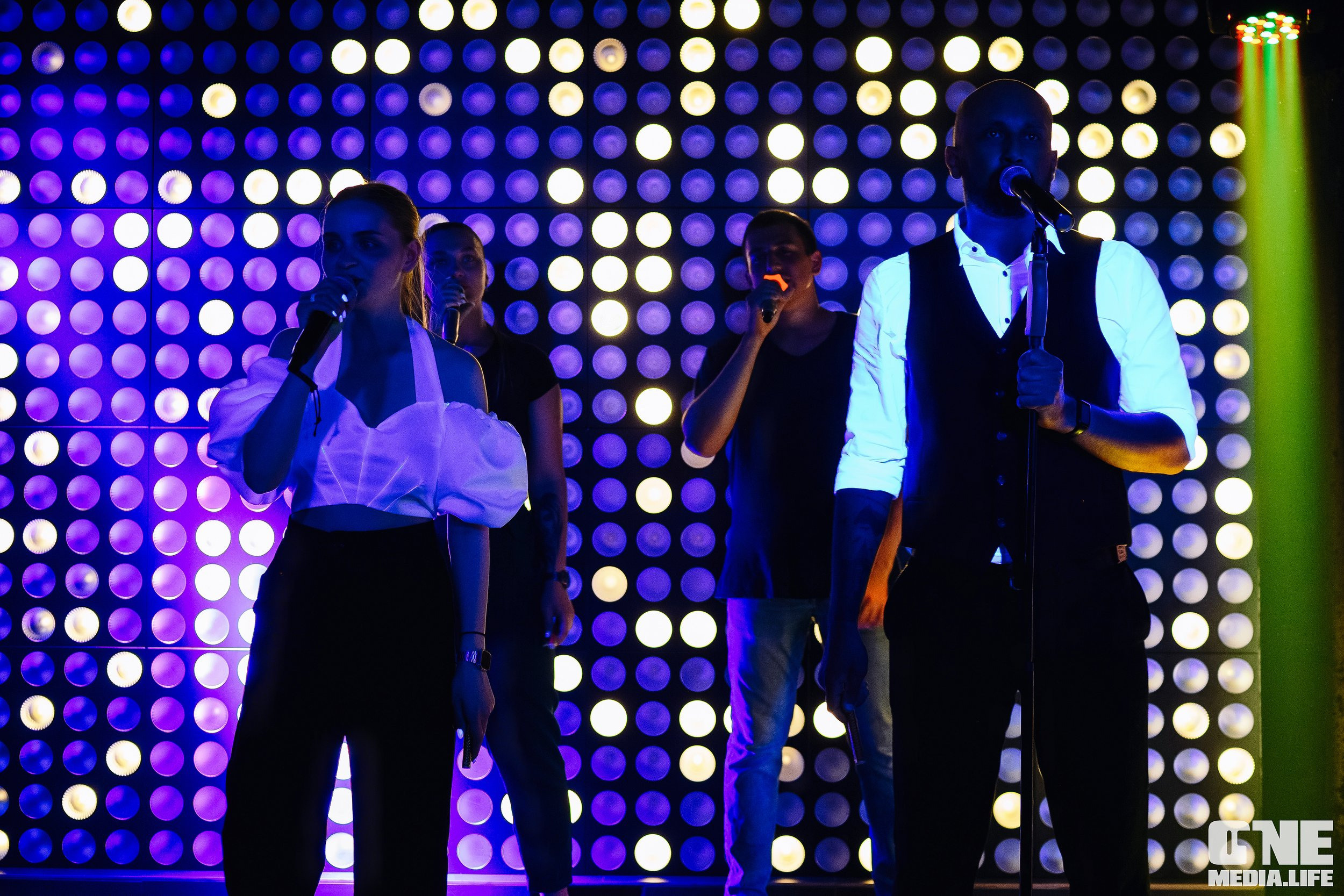 Фоторепортаж из караоке-клуба Эйфория. One Media Life: фоторепортажи, фотоотчеты с мероприятий и заведений